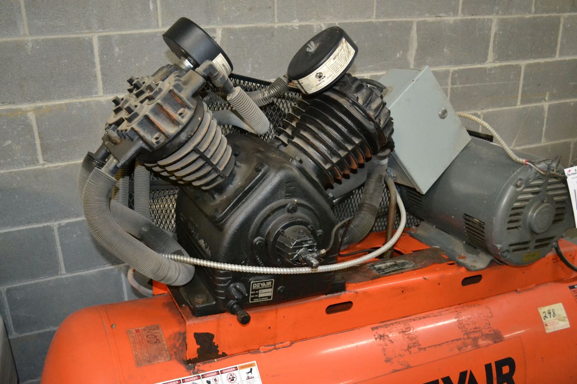 Devair Air compressor, 15 HP, 575Volts, model 447 - Image 4 of 5