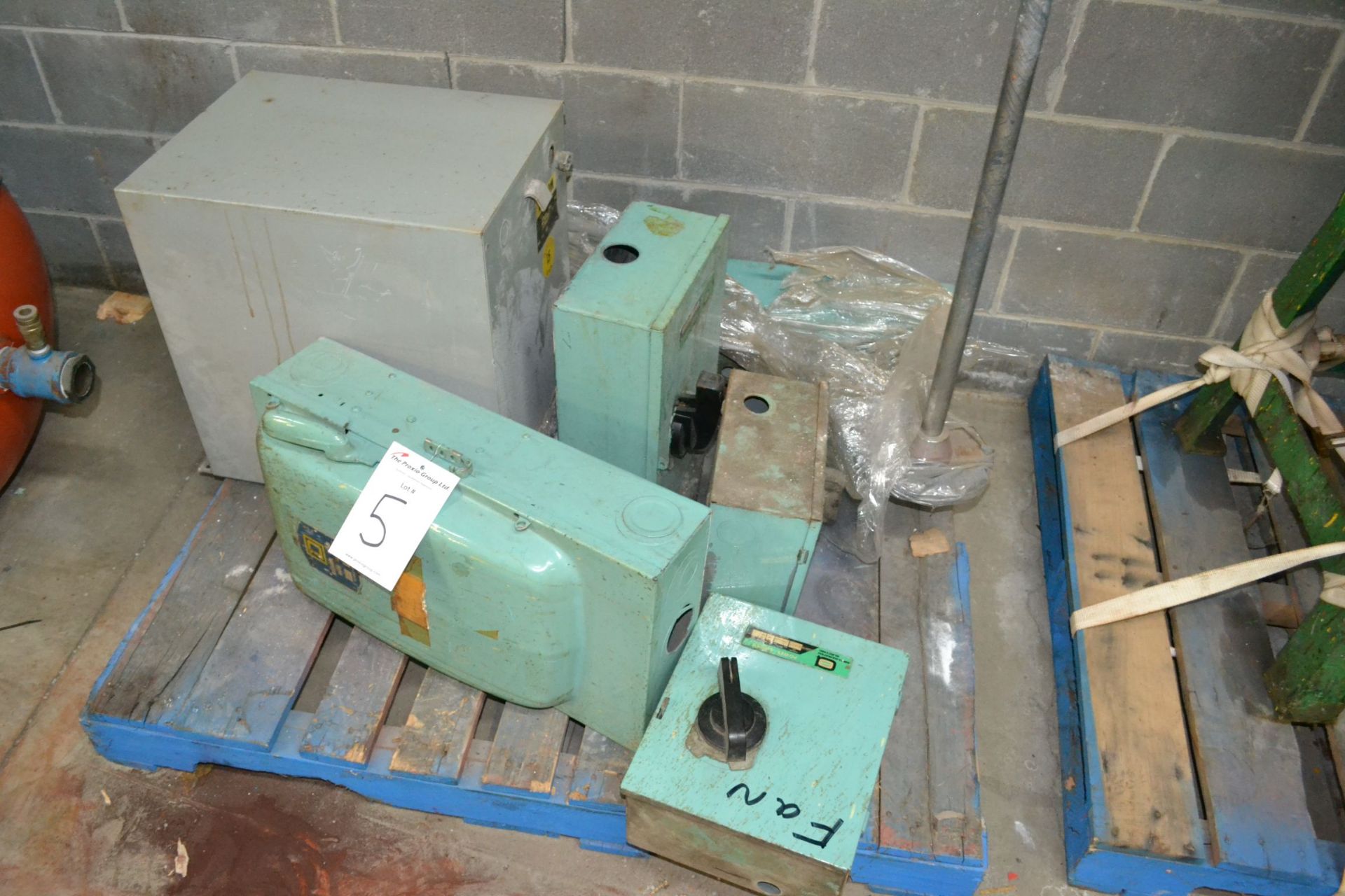 Hammond 15KVA Transformer & Switch Boxes - Image 4 of 5