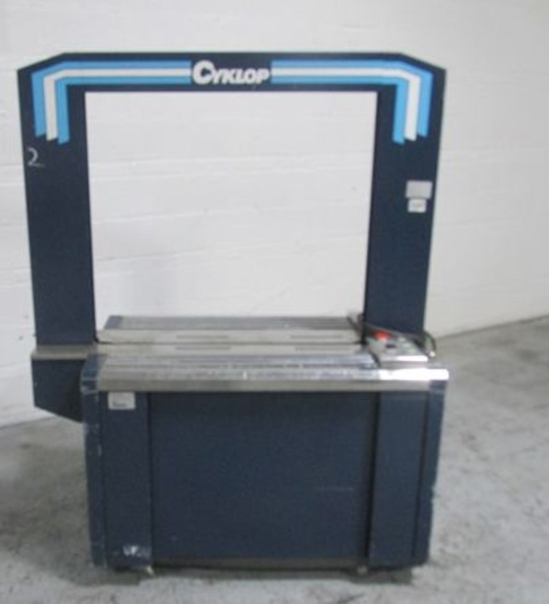 Cyklop Automatic Strapping Machine, Model ASM-1