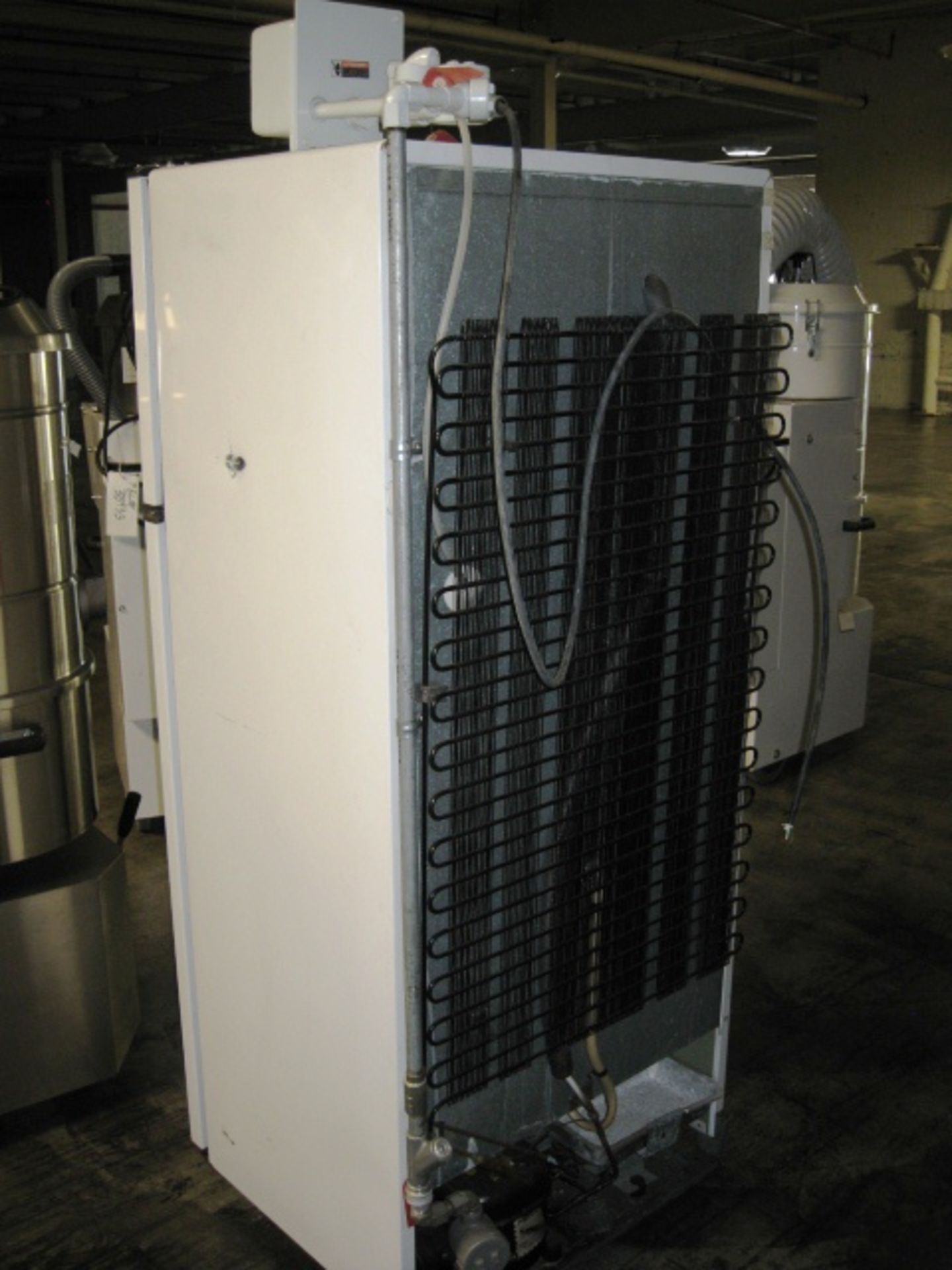 MODEL 814 PRECISION REFRIGERATOR - Image 2 of 4