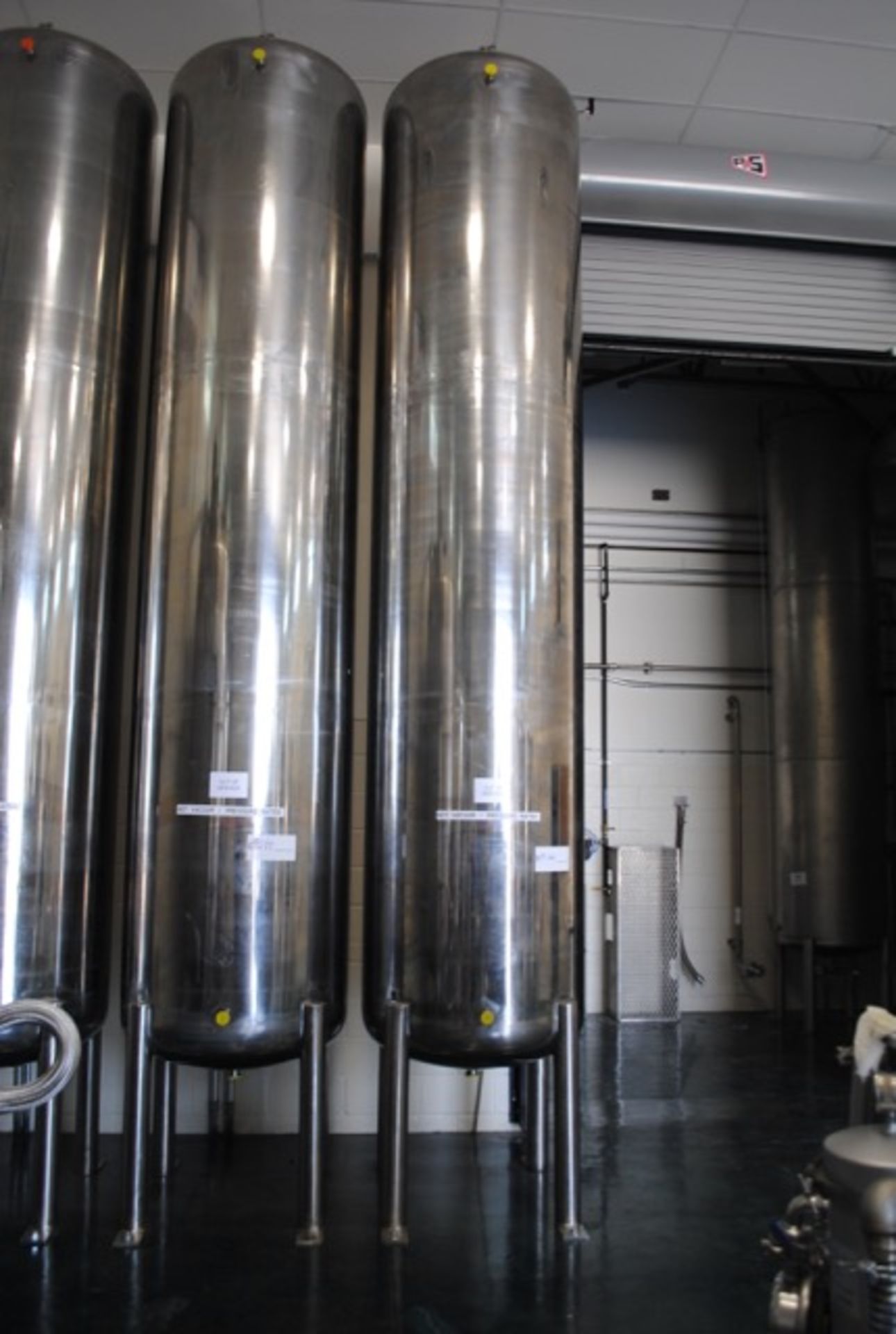 900 gallon Stainless Steel tank, approximately 40" diameter x 168" straight side