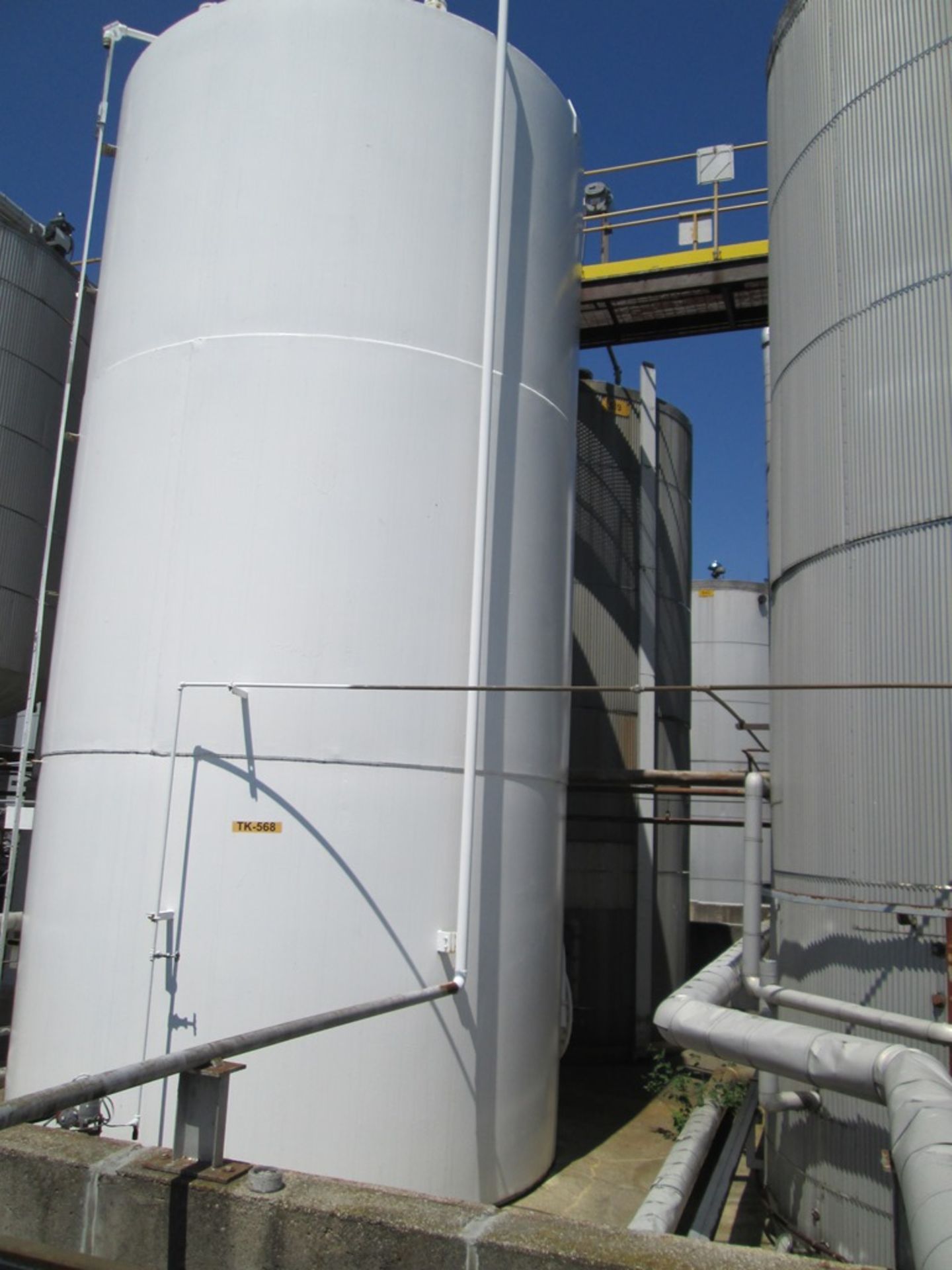 17500 gal O'Conner storage tank, carbon steel construction, 11'6" diameter x 23' straight side, dome - Image 2 of 7