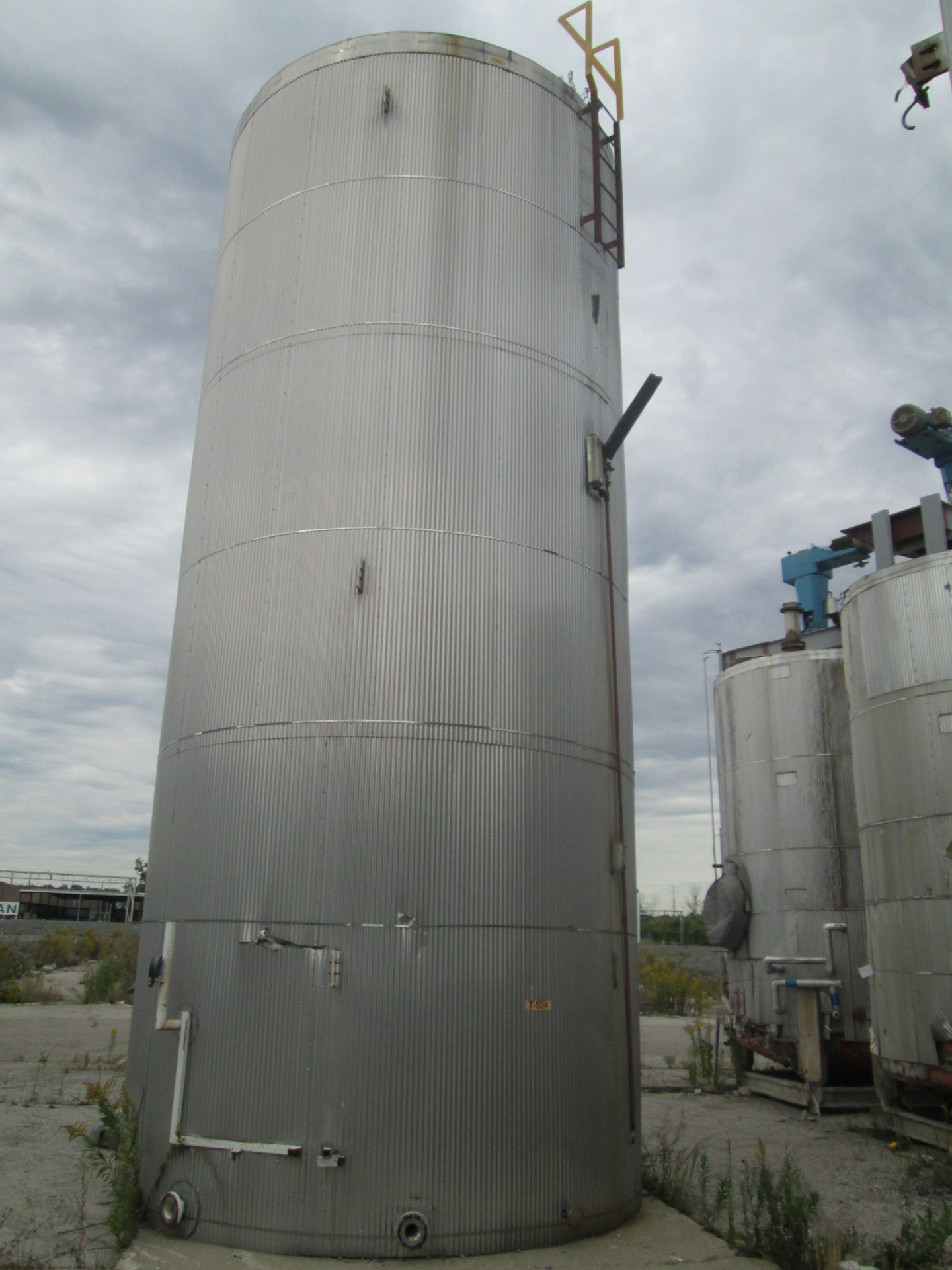 24500 gal O'Conner storage tank, carbon steel construction, 12' diameter x 29' straight side, dome - Image 9 of 10