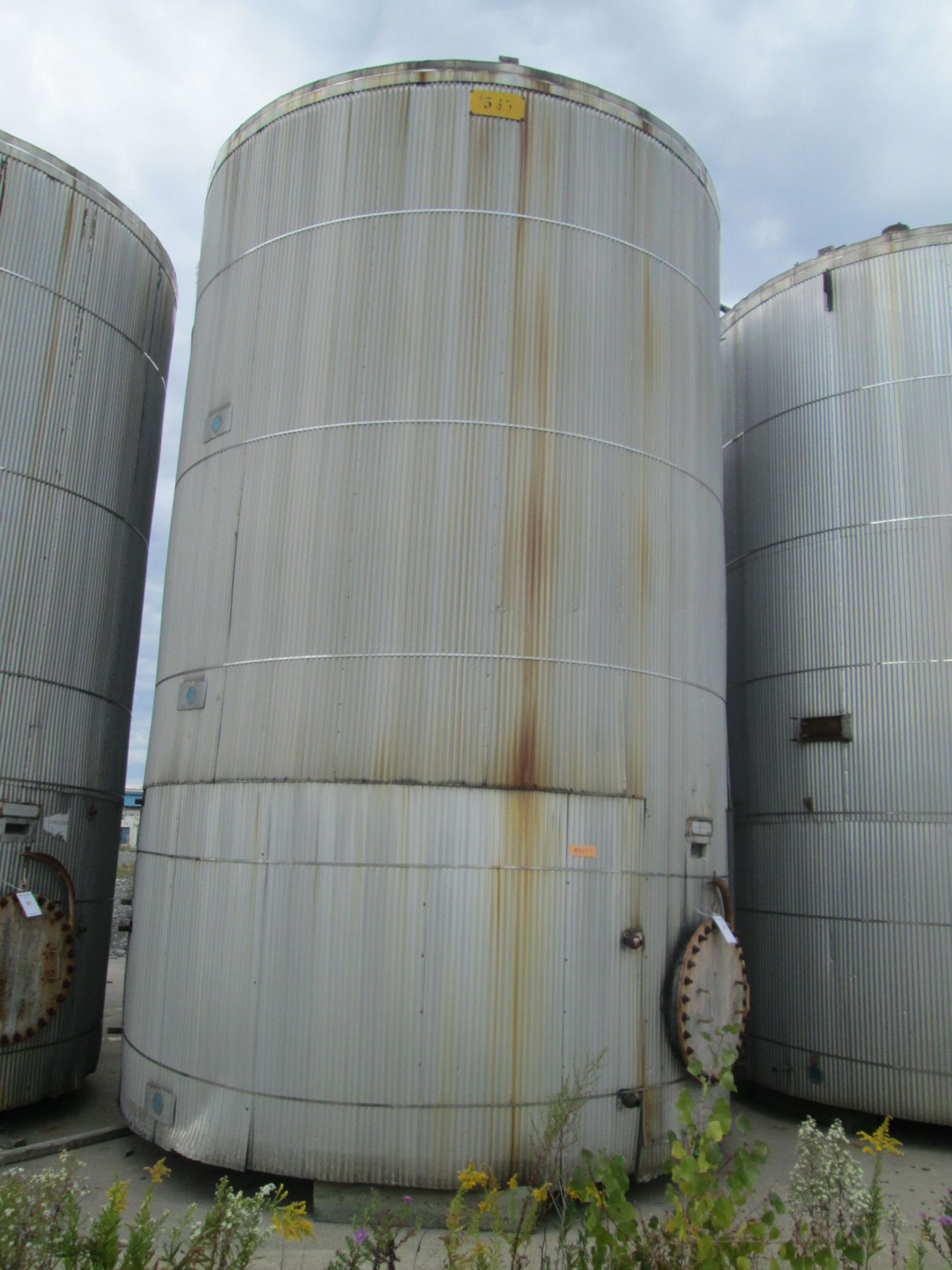 13000 gallon O'Conner storage tank, carbon steel construction, 11' diameter x 18'6" straight side, - Image 2 of 8