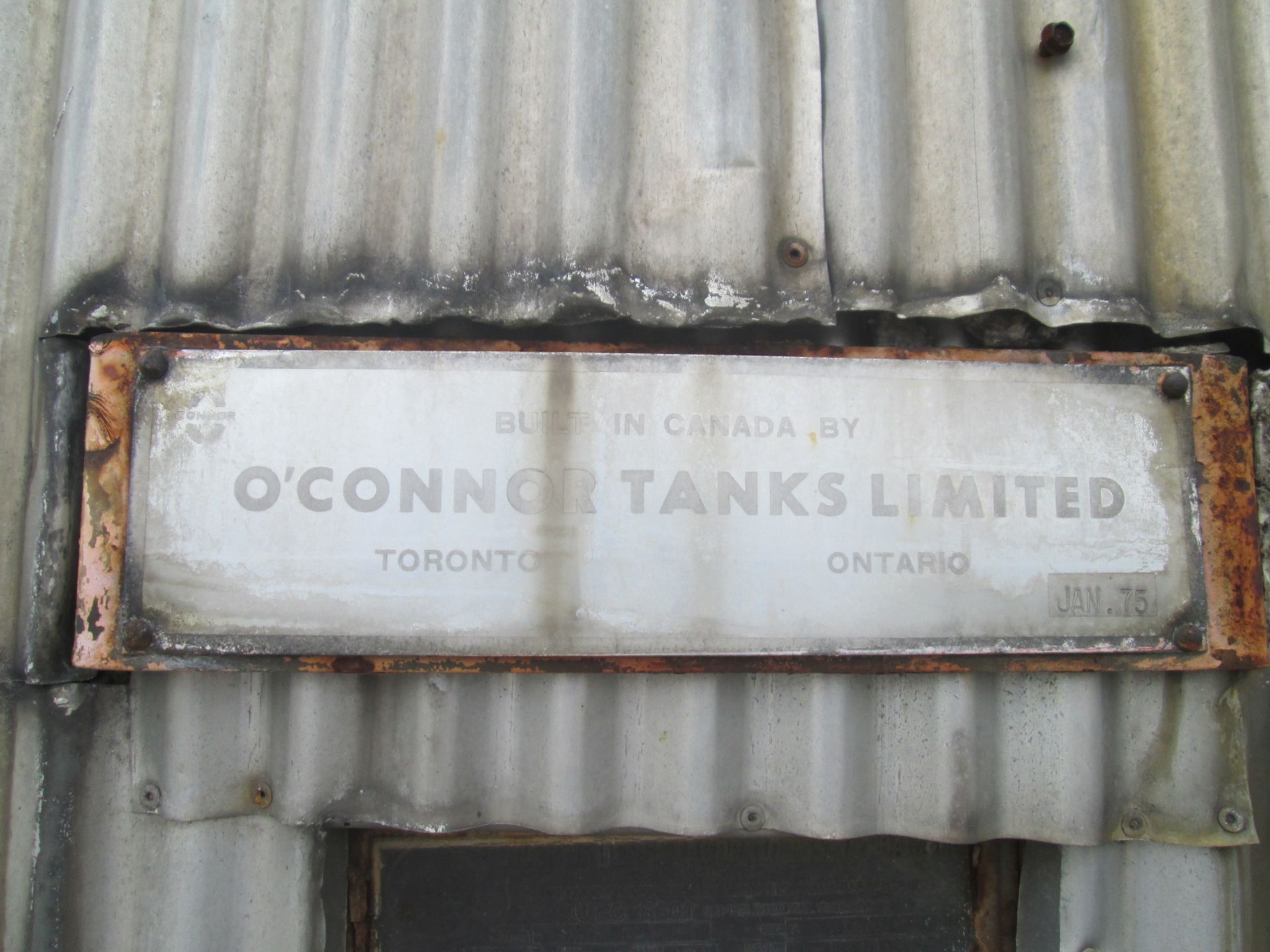 13000 gallon O'Conner storage tank, carbon steel construction, 11' diameter x 18'6" straight side, - Image 5 of 8