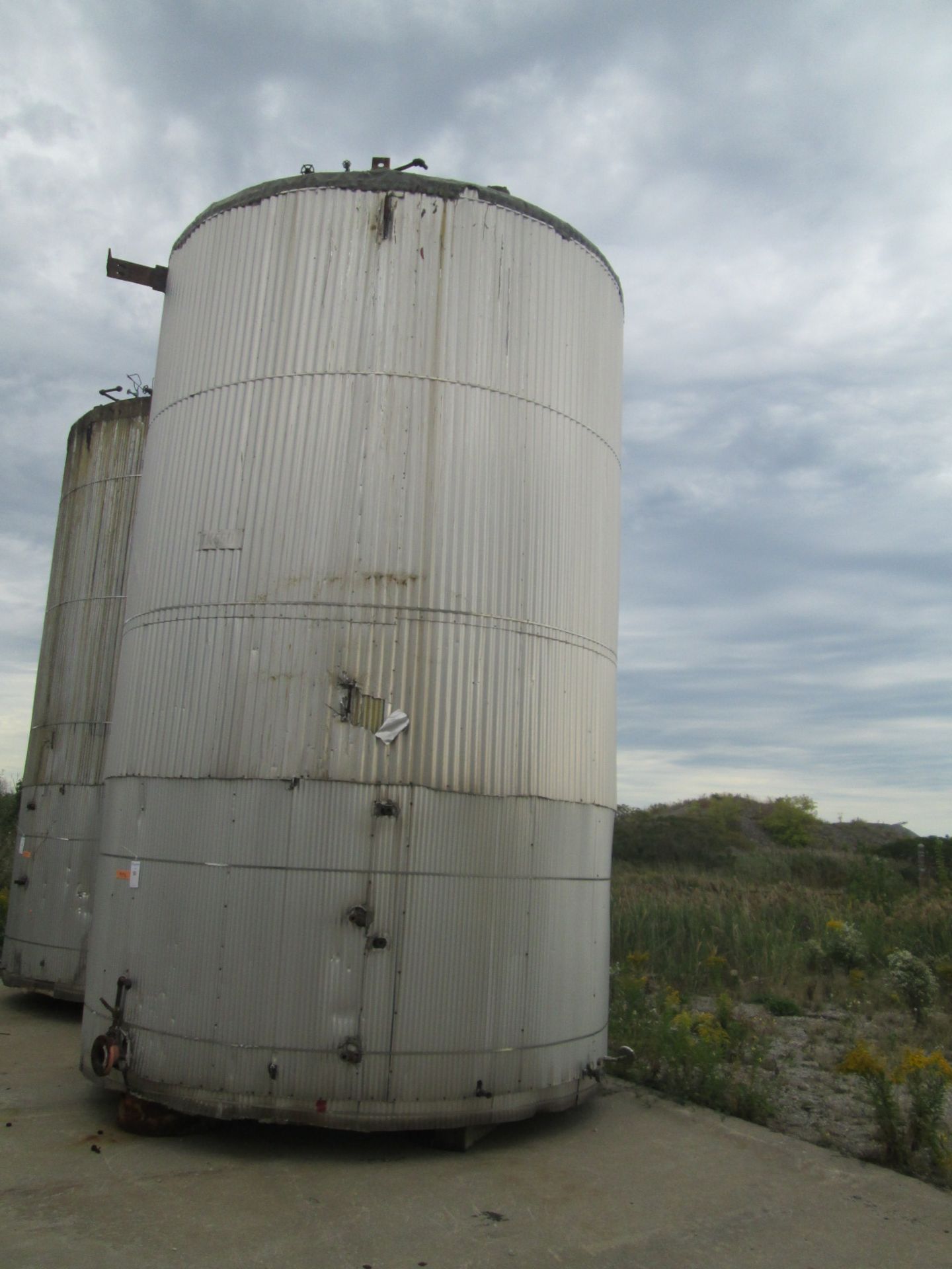 14500 O'Conner storage tank, carbon steel construction, 11'6" diameter x 18'6" straight side, dome - Image 2 of 7