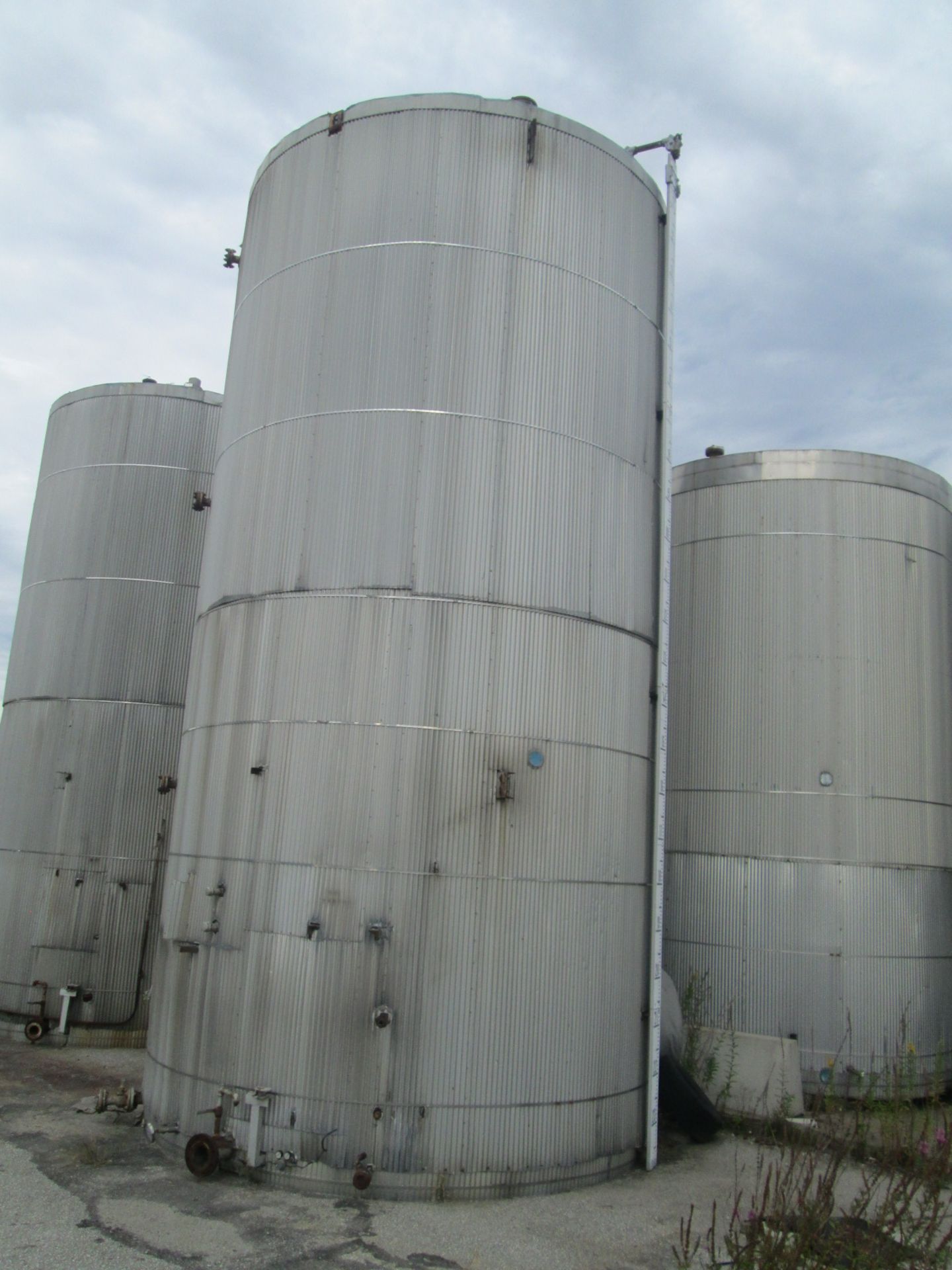 12500 gal O'Conner storage tank, carbon steel construction, 10' diameter x 21'6" straight side, dome