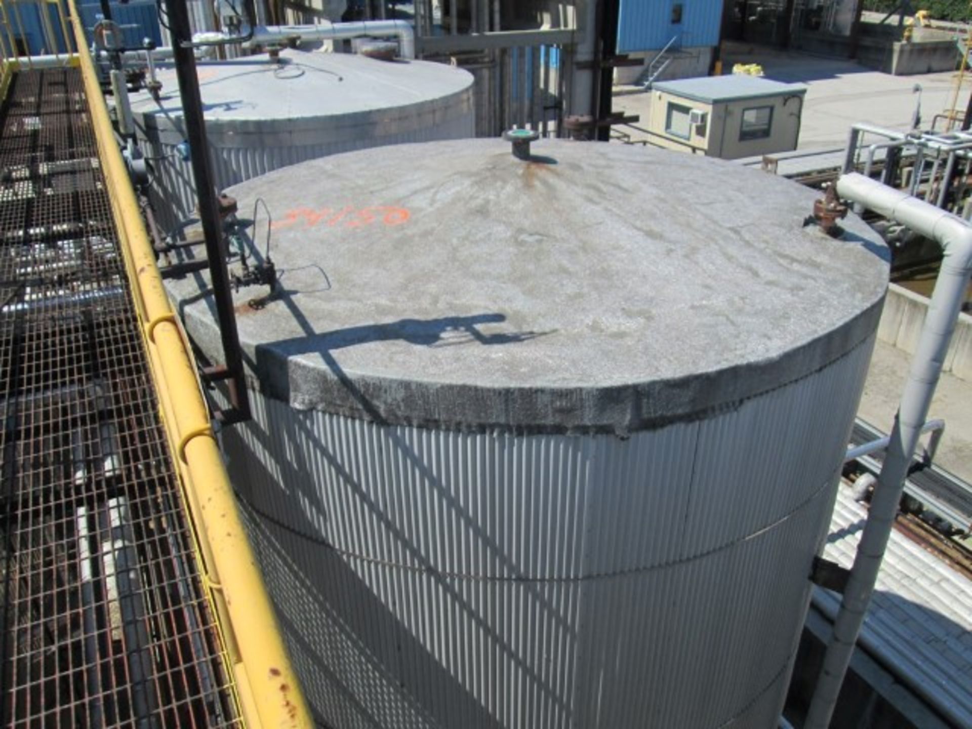 14500 O'Conner storage tank, carbon steel construction, 11'6" diameter x 18'6" straight side, dome - Image 3 of 8