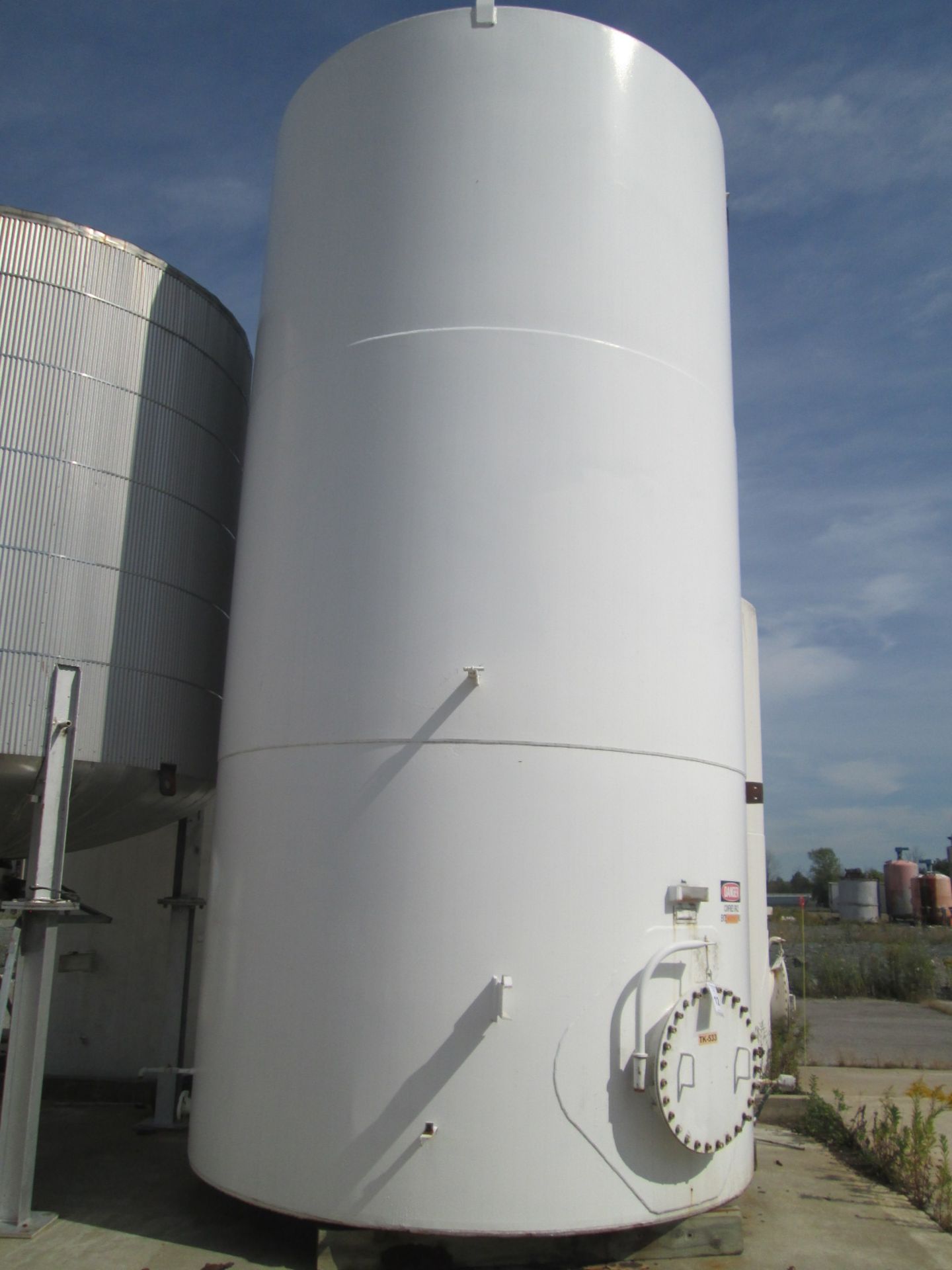 14500 gallon O'Conner storage tank, carbon steel construction, 10'6" diameter x 23' straight side, - Image 8 of 10