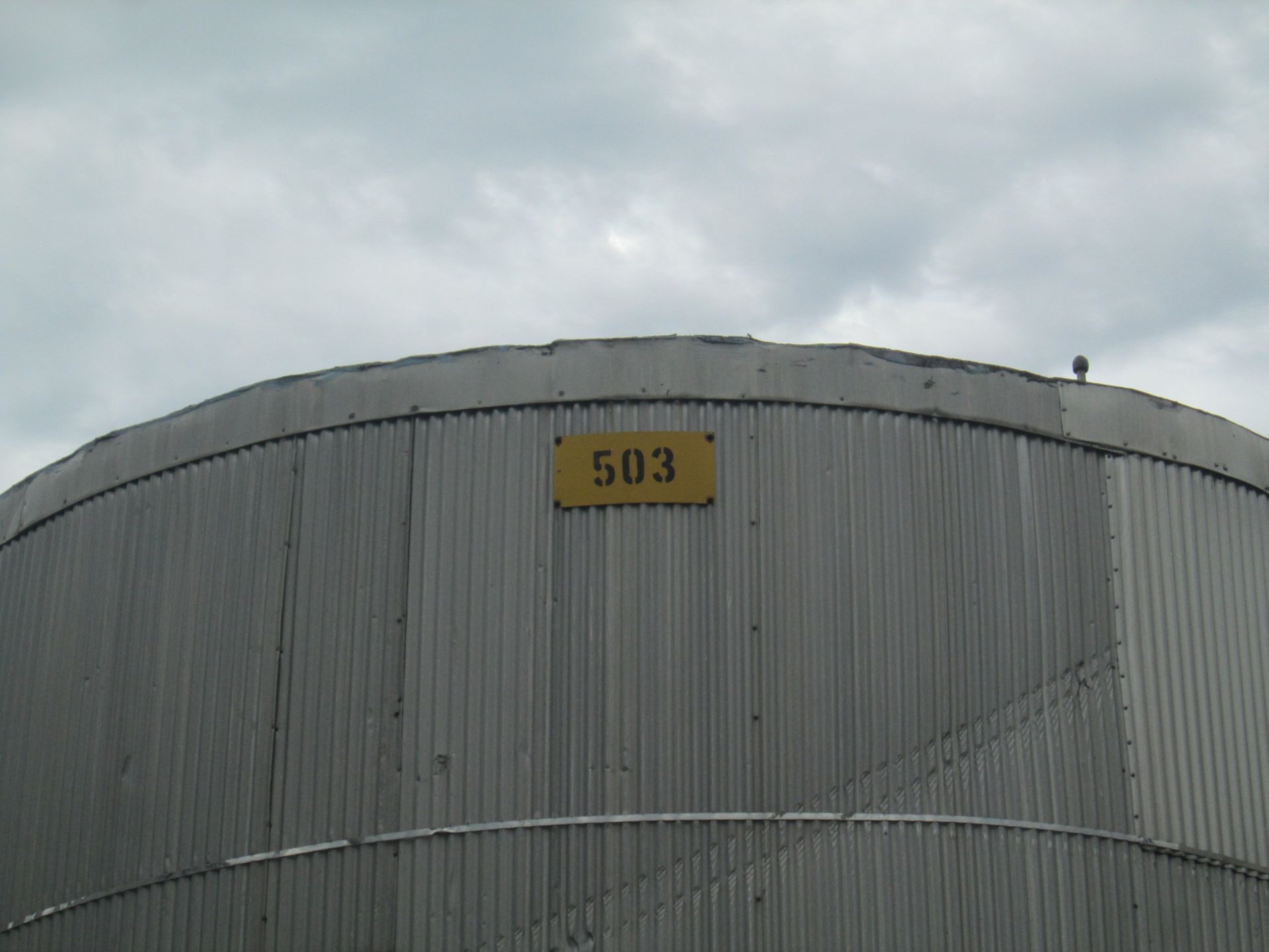 12500 gal O'Conner storage tank, carbon steel construction, 12' diameter x 15' straight side, dome - Image 4 of 4