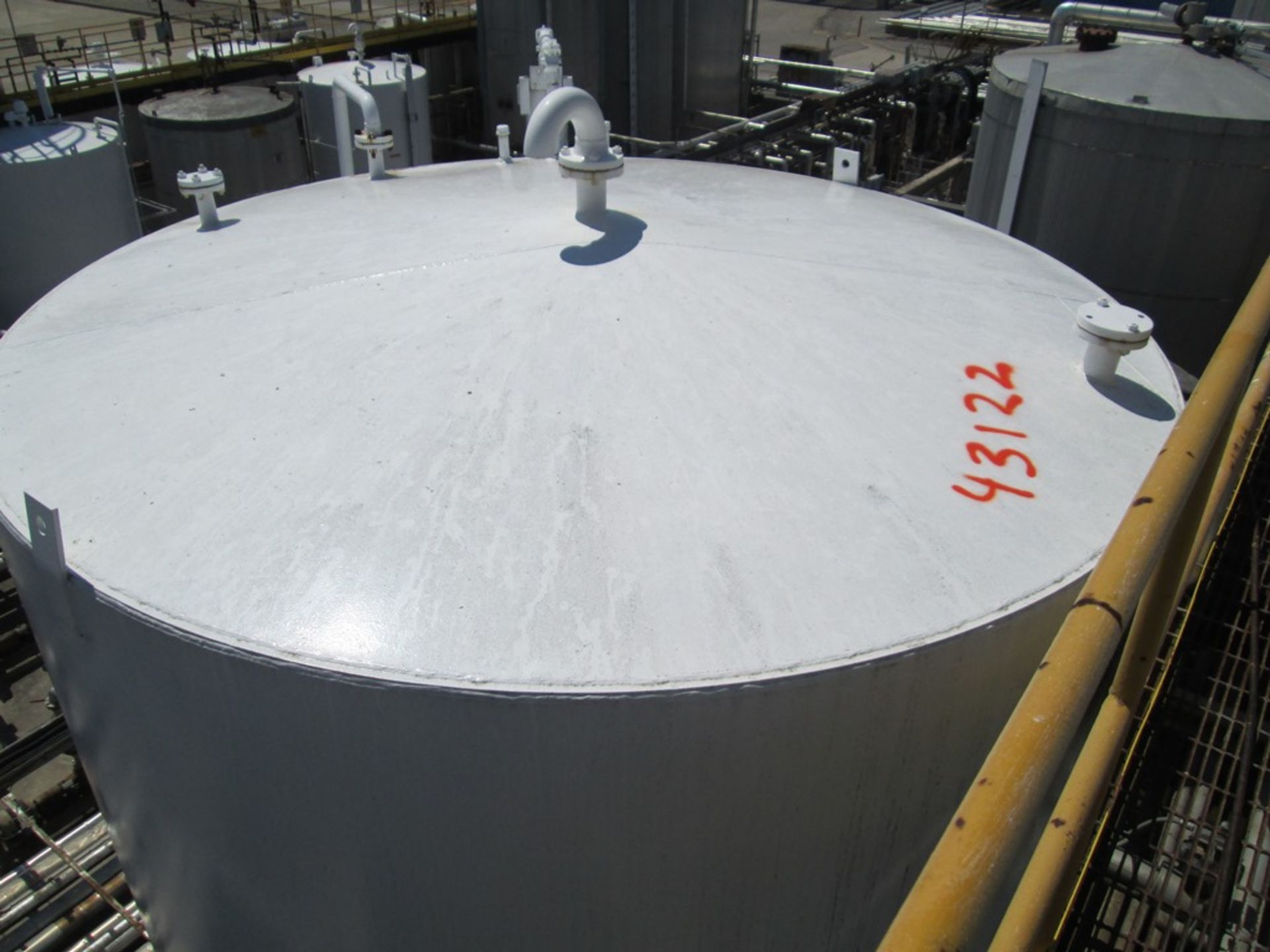 14500 gallon O'Conner storage tank, carbon steel construction, 10'6" diameter x 23' straight side, - Image 2 of 10