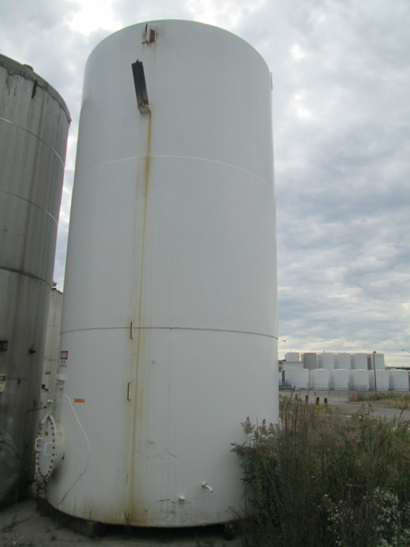 17500 gal O'Conner storage tank, carbon steel construction, 11'6" diameter x 23' straight side, dome - Image 7 of 7