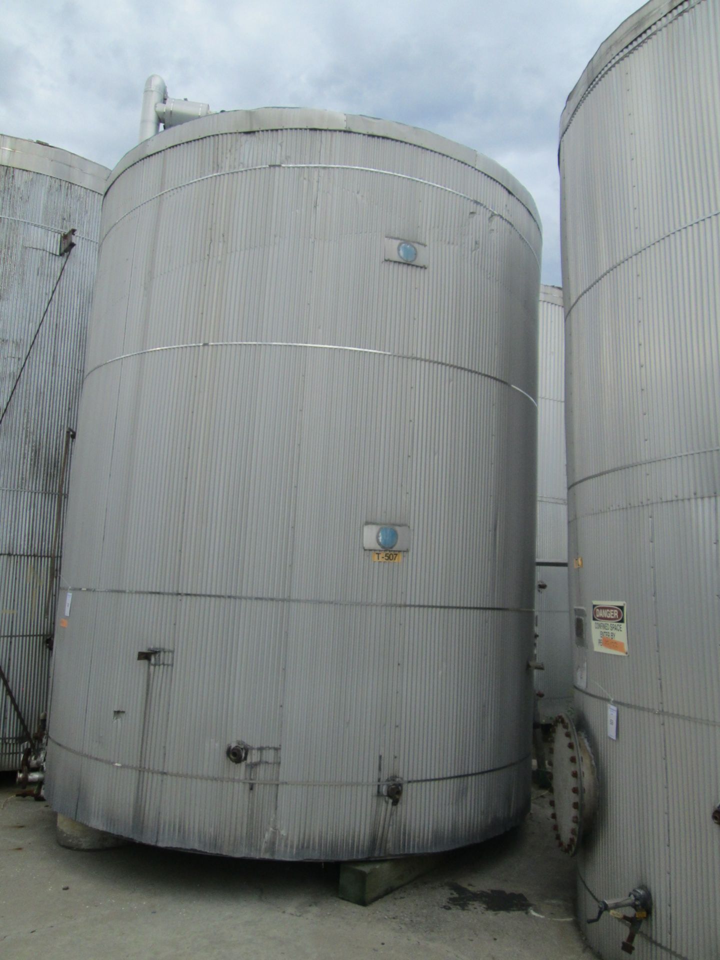 12500 gallon Lake Nordic Mine Co storage tank, 304 stainless steel construction, 12' diameter x