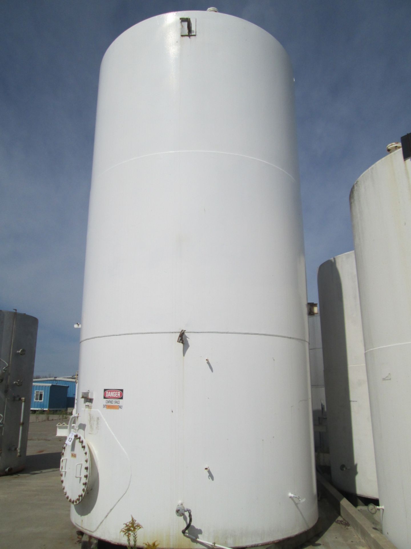 14500 gallon O'Conner storage tank, carbon steel construction, 10'6" diameter x 23' straight side, - Image 7 of 10