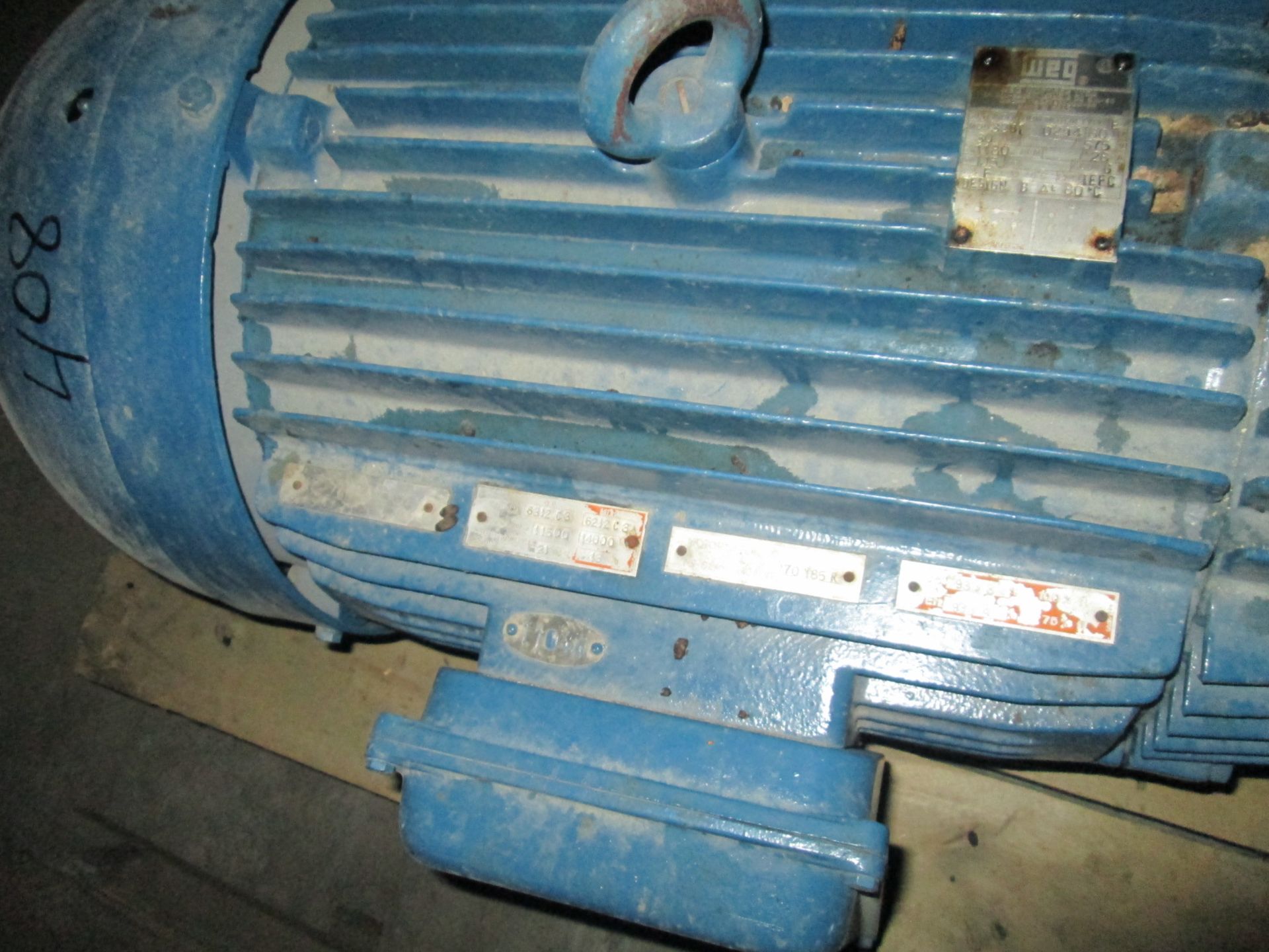 30 HP WEG Electric Motor Frame 326T / 1180 RPM - Image 2 of 4