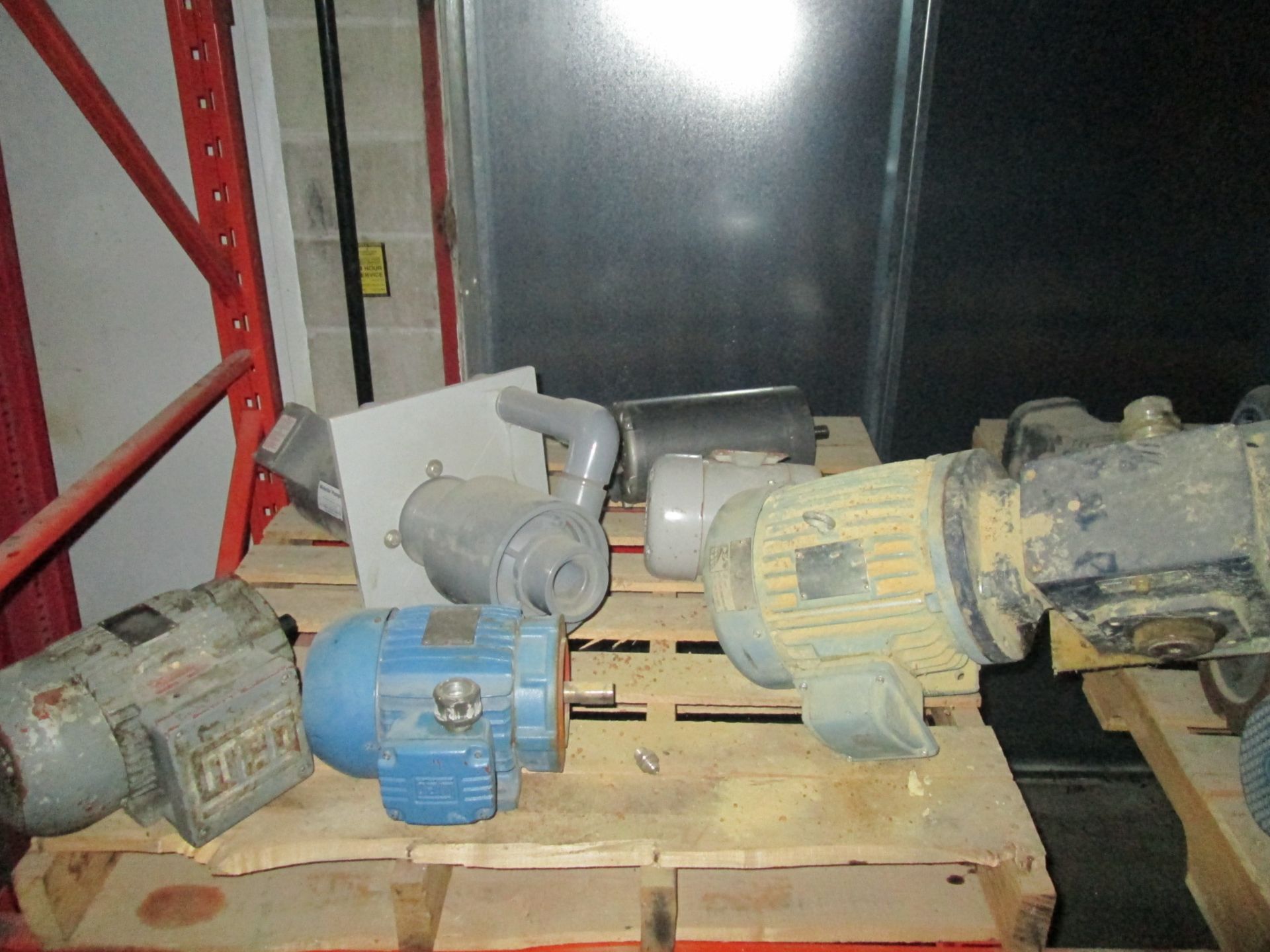 Lot of Used Motors from 1-5 HP - Shop Stores - Image 2 of 5