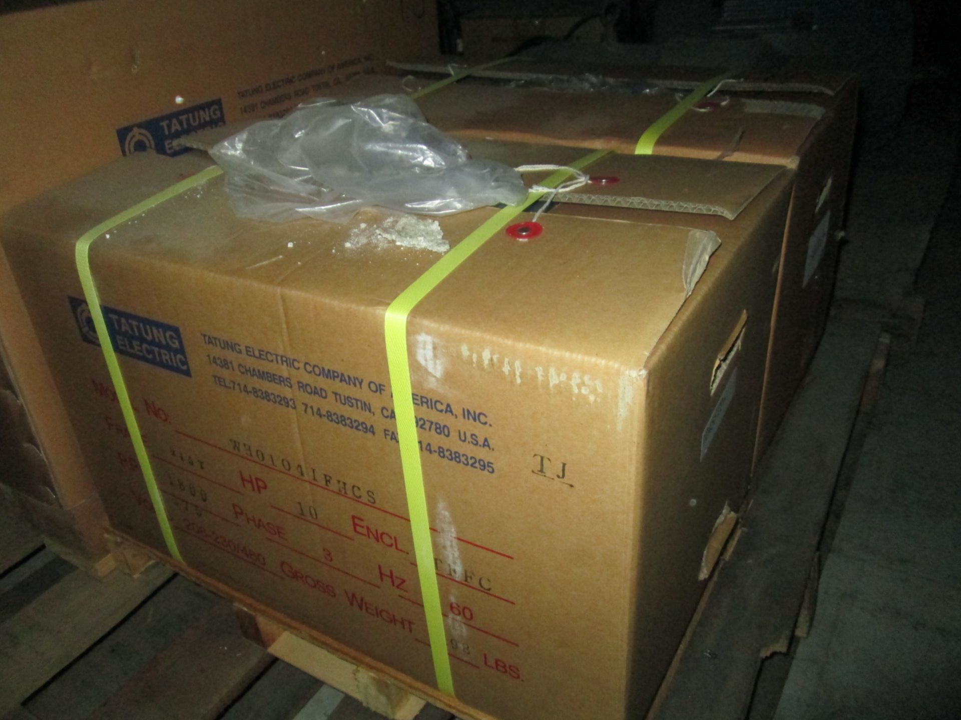 (2) Unused Tatung Electric Motors (in Boxes) 1x 10 HP & 1 x 7.5 HP - Bild 3 aus 3
