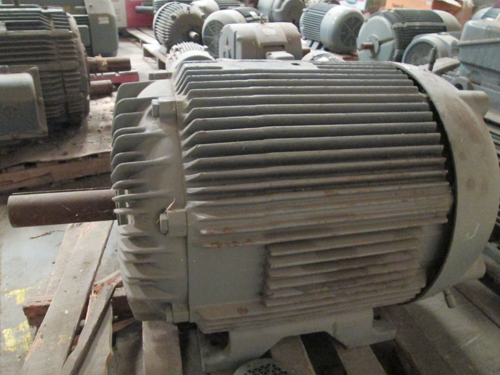 200 HP Siemens Electric Motor / 1785 RPM