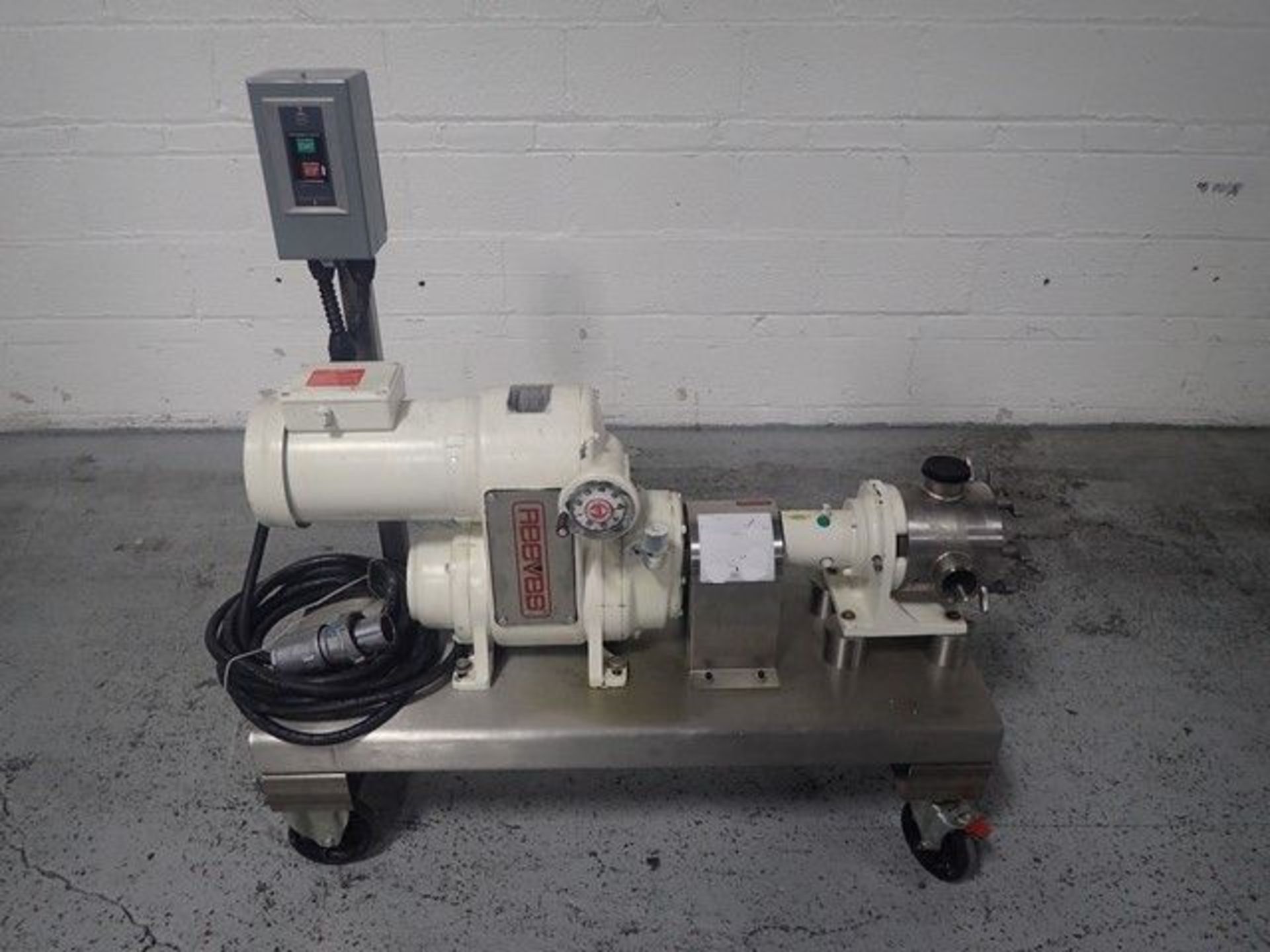 Watson-Marlow Sine pump, model MR120HNTC, stainless steel construction, 2" inlet and outlet
