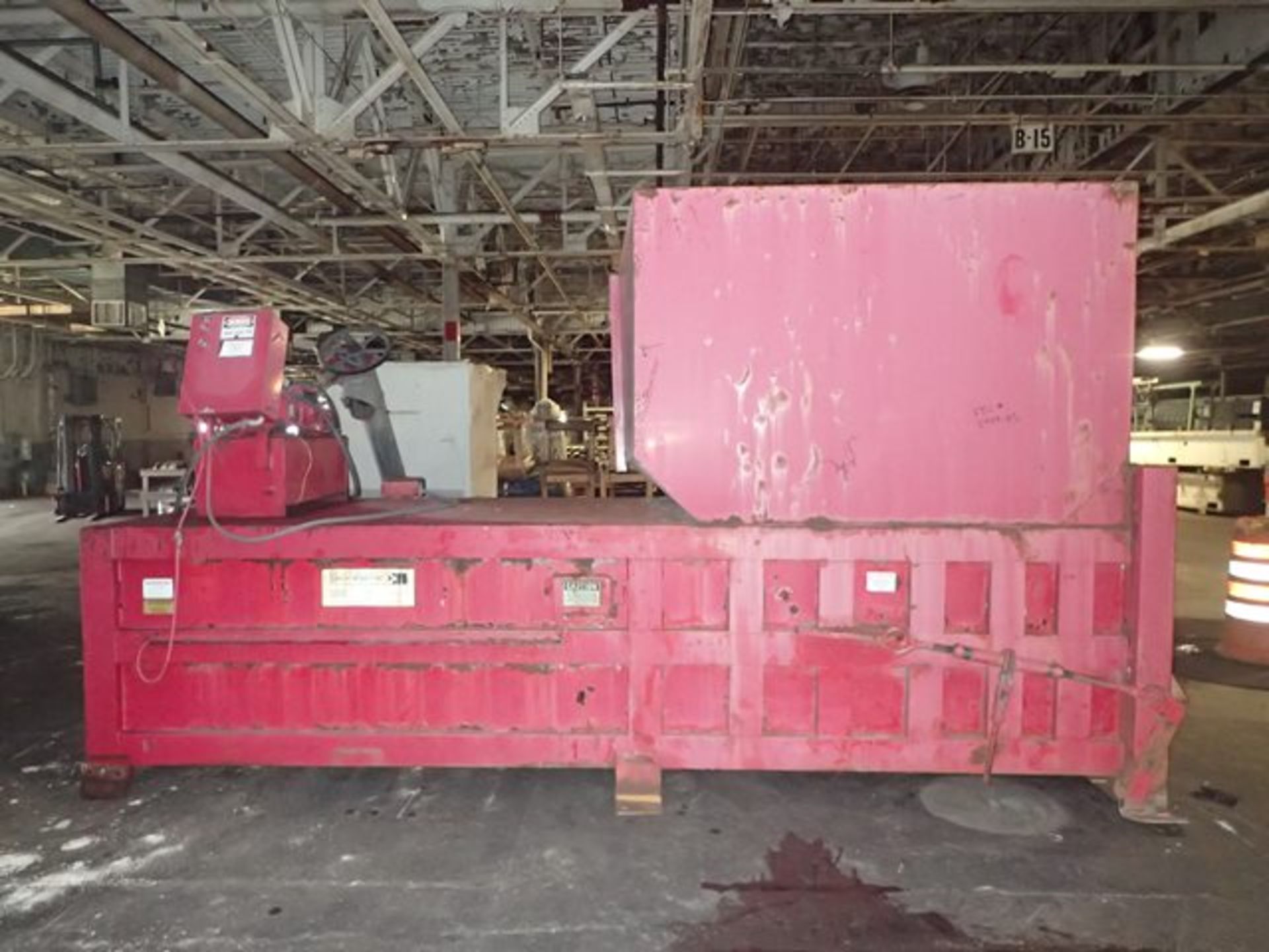 Sebright Products Trash Compactor, Model 7460-S