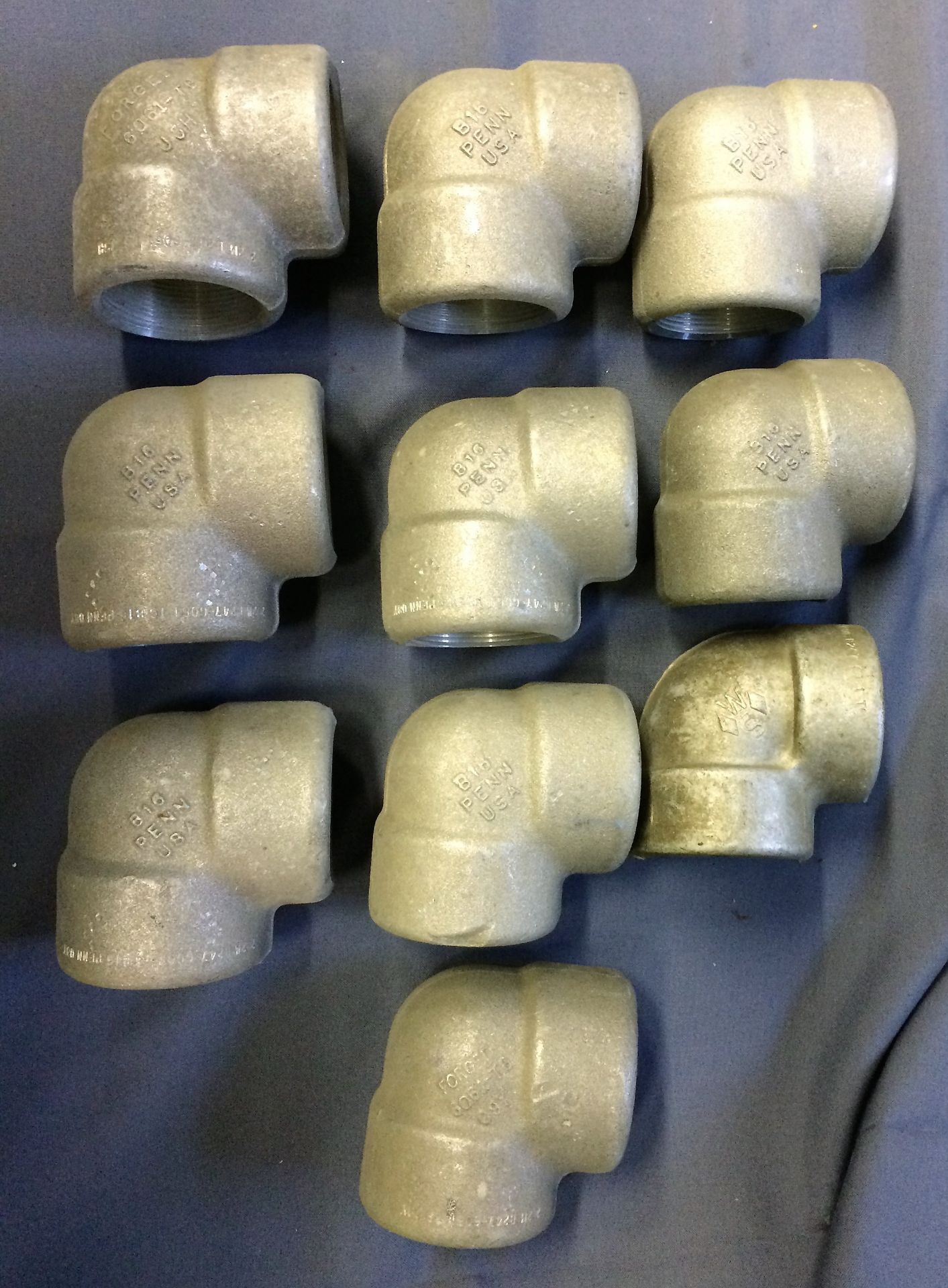 Lot of Cast aluminum pipe fittings - 31 pieces - Image 2 of 16