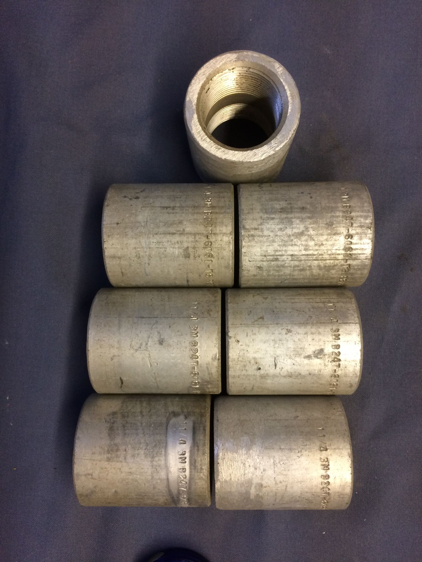 Lot of Cast aluminum pipe fittings - 31 pieces - Image 5 of 16