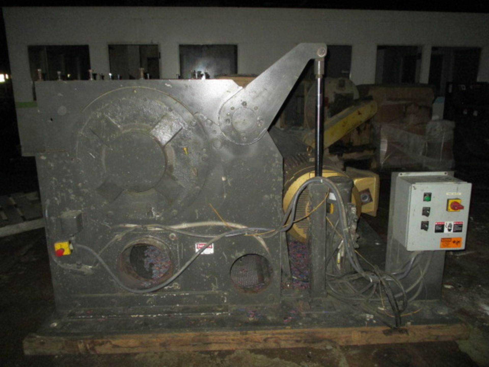 Cumberland Granulator Model X1400