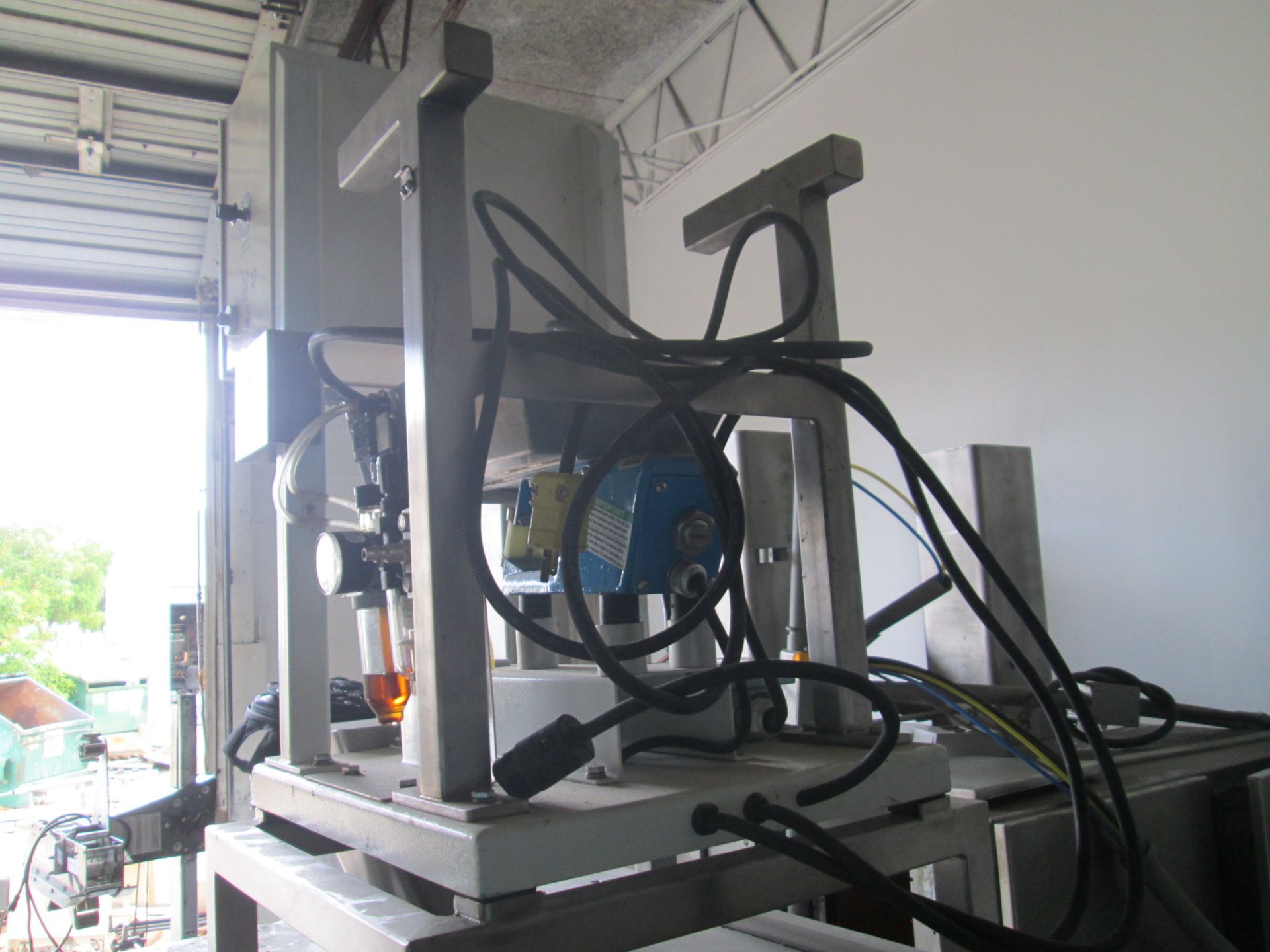 Weighpack Systems Vertical Form Fill Seal Machine with Linear Scale Feeder. Model Vertek 750, Serial - Image 12 of 27