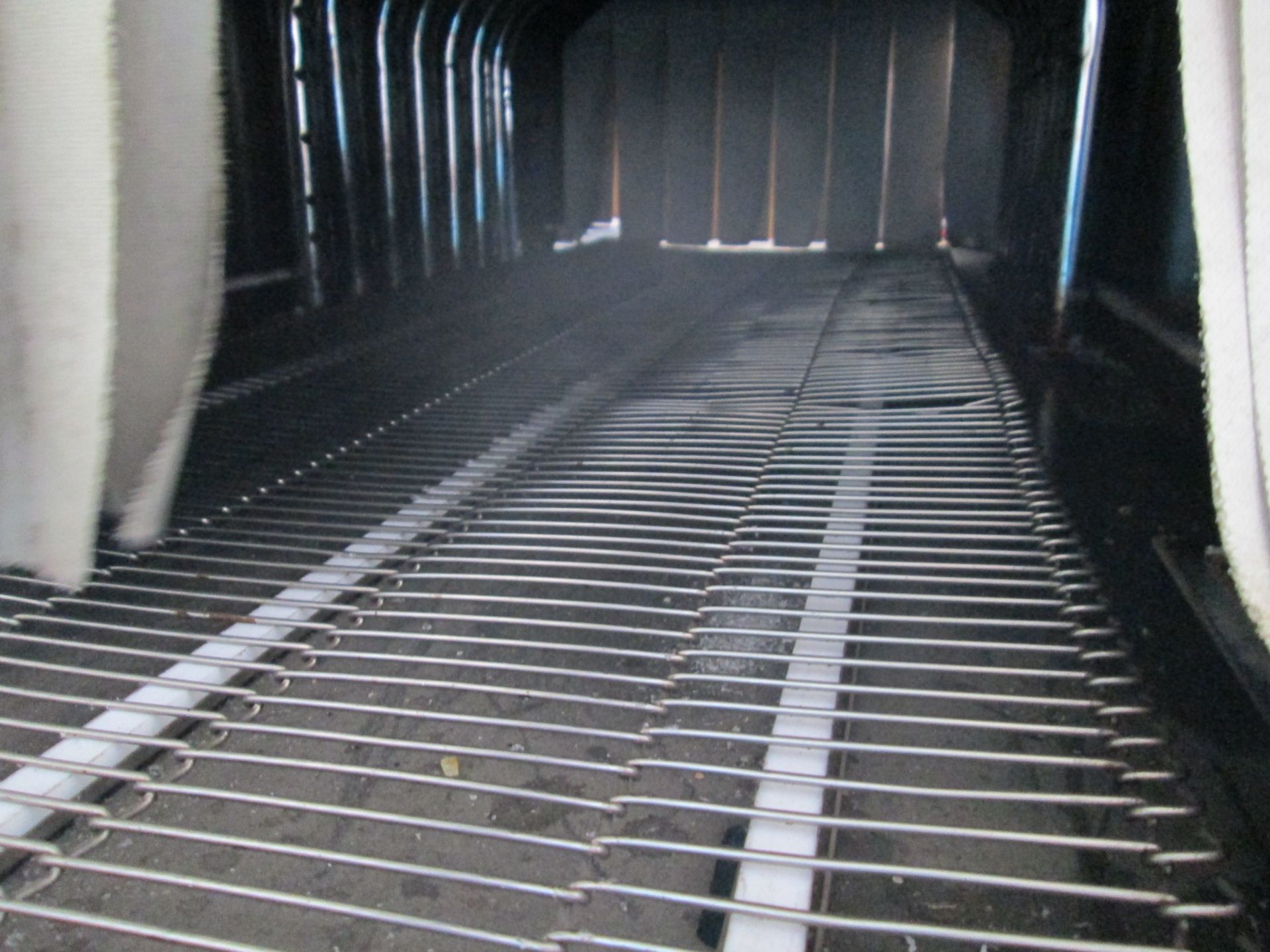 Eastey Heat Shrink Tunnel, with 20" wide Chain Link belt conveyor, 19" feed section, 9" discharge - Image 13 of 18