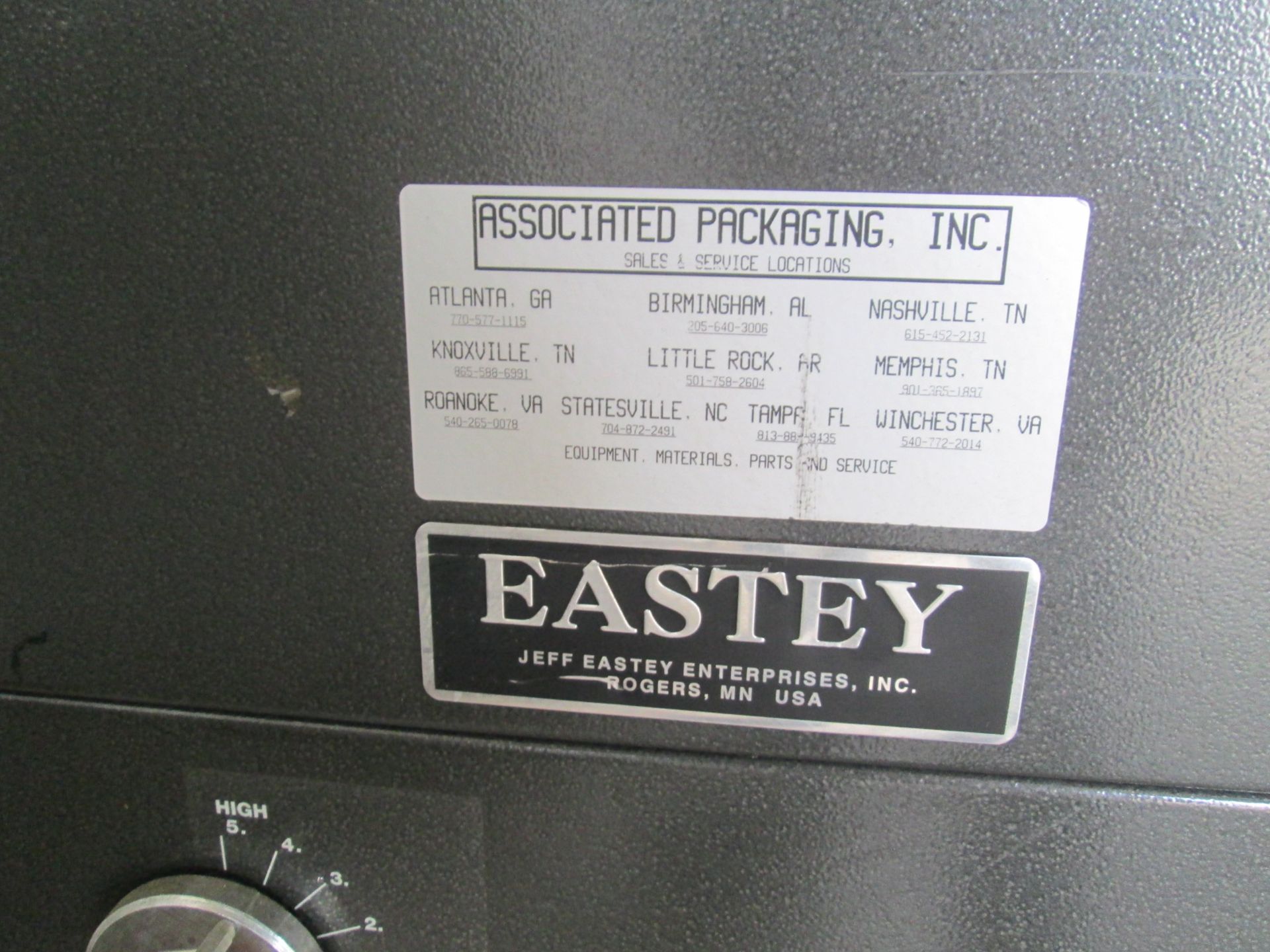 Eastey Heat Shrink Tunnel, with 20" wide Chain Link belt conveyor, 19" feed section, 9" discharge - Image 4 of 18