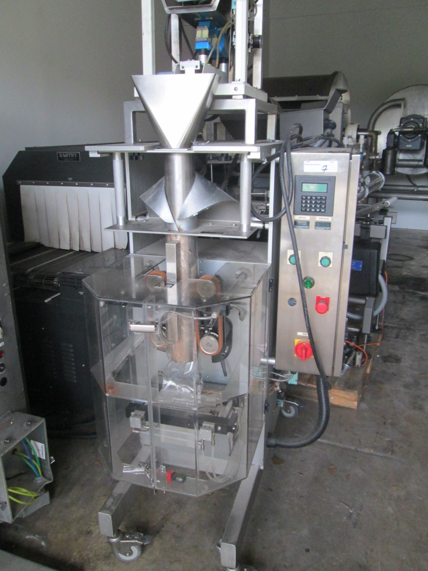 Weighpack Systems Vertical Form Fill Seal Machine with Linear Scale Feeder. Model Vertek 750, Serial - Image 4 of 27