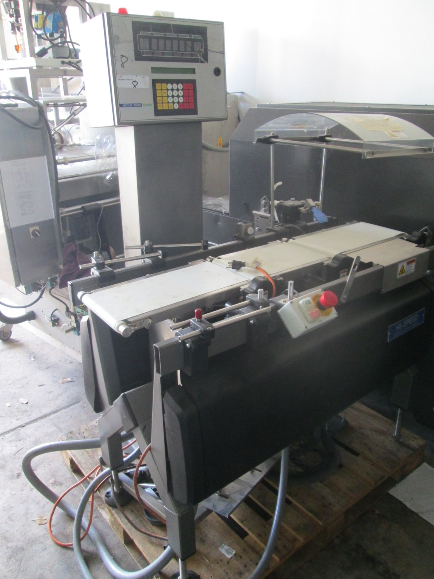 Mettler Toledo Hi-Speed Micromate Checkweigher, with conveyor section, Model MM, Serial Number