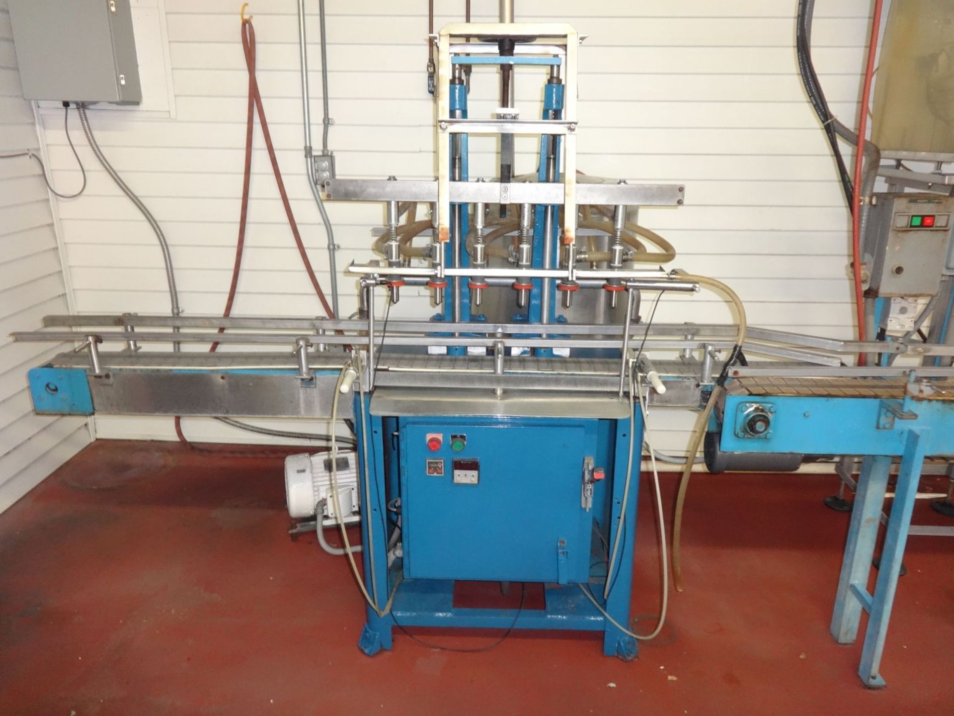 Complete Liquid Filling Line ***See Auctioneers Note***