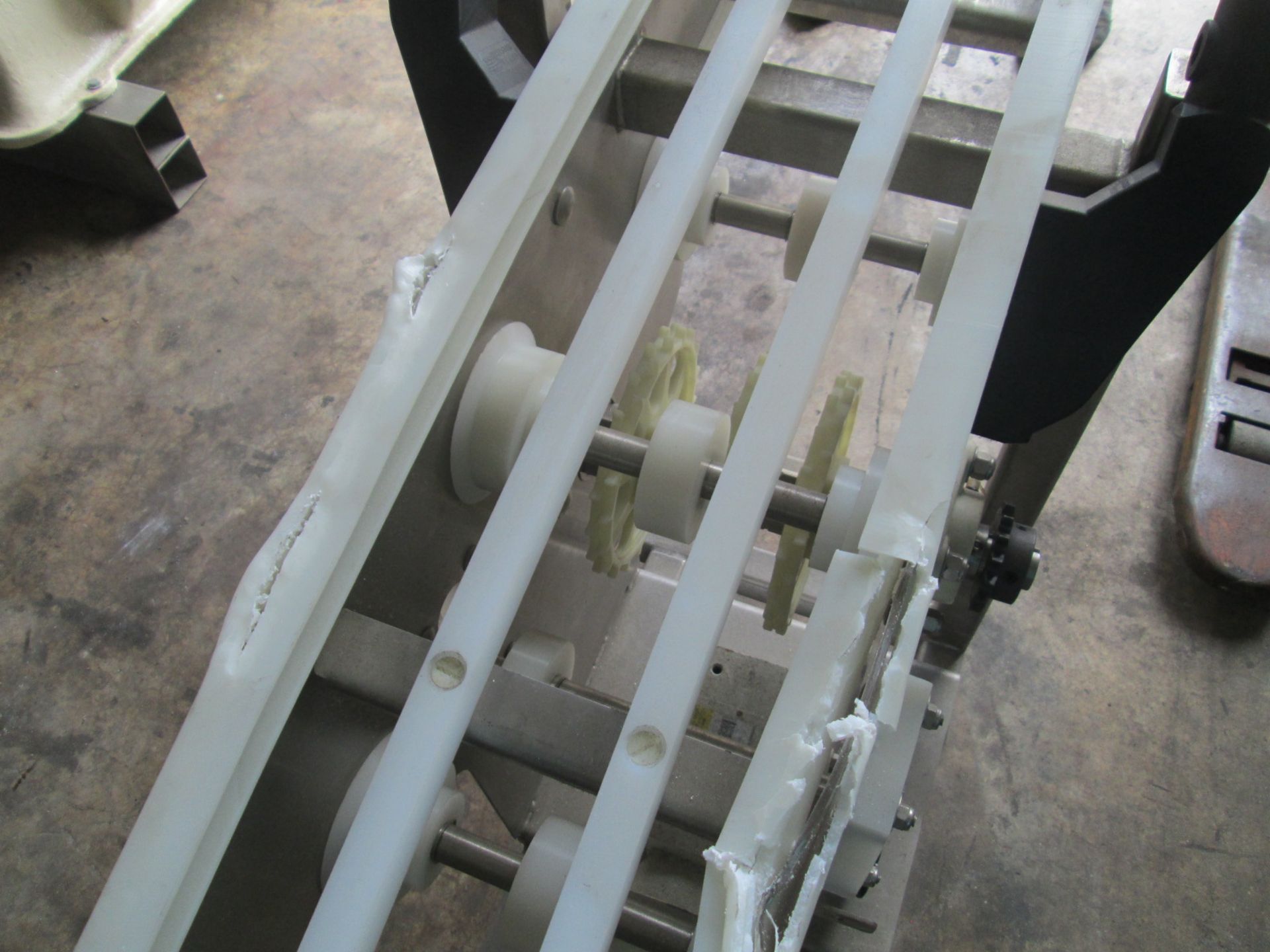 Motorized Stainless Steel Conveyor Section, (less belt) 1/2HP Gear Reduced Drive, on 110v, - Bild 5 aus 5