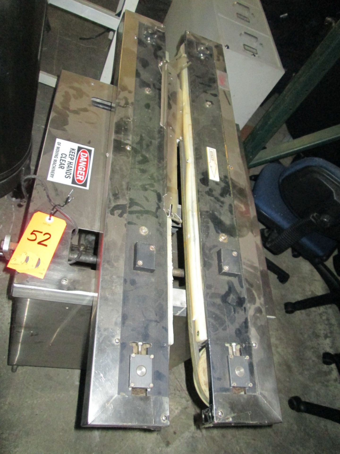 Transfer Conveyor with Side Mounted Belt - Image 2 of 2