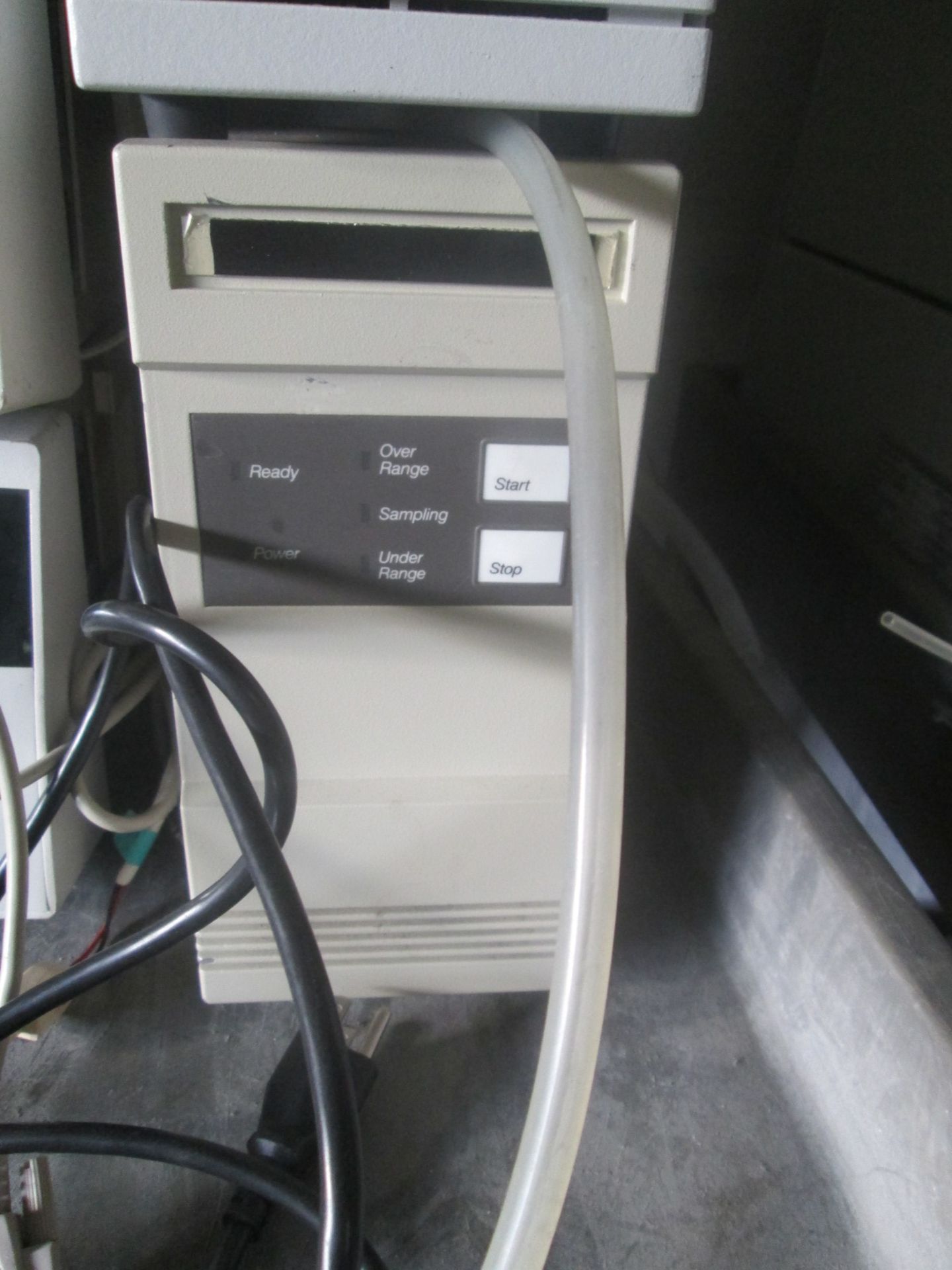 HPLC System includes Applied Bio Systems 785A Programmable Absorbance Detector, Perkin Elmber 785A - Image 17 of 17