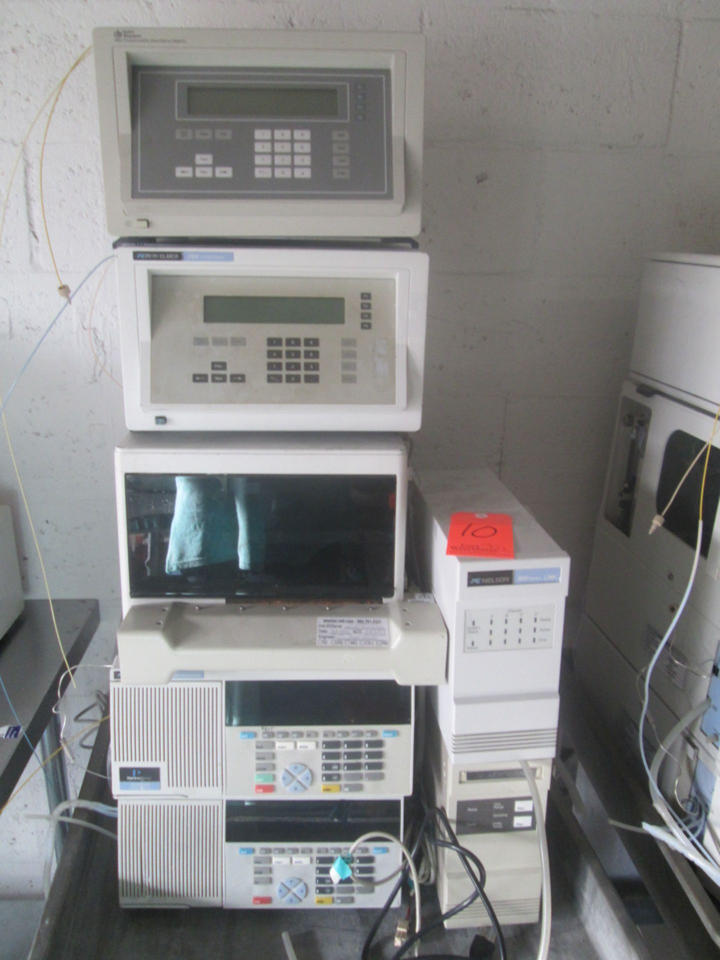 HPLC System includes Applied Bio Systems 785A Programmable Absorbance Detector, Perkin Elmber 785A