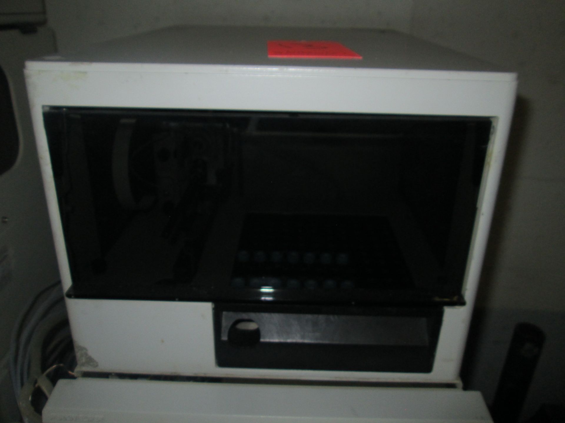 HPLC System / Applied Bio Systems Absorbance Detector / AutoSampler / Pumps / IT Gear etc. - Image 13 of 18