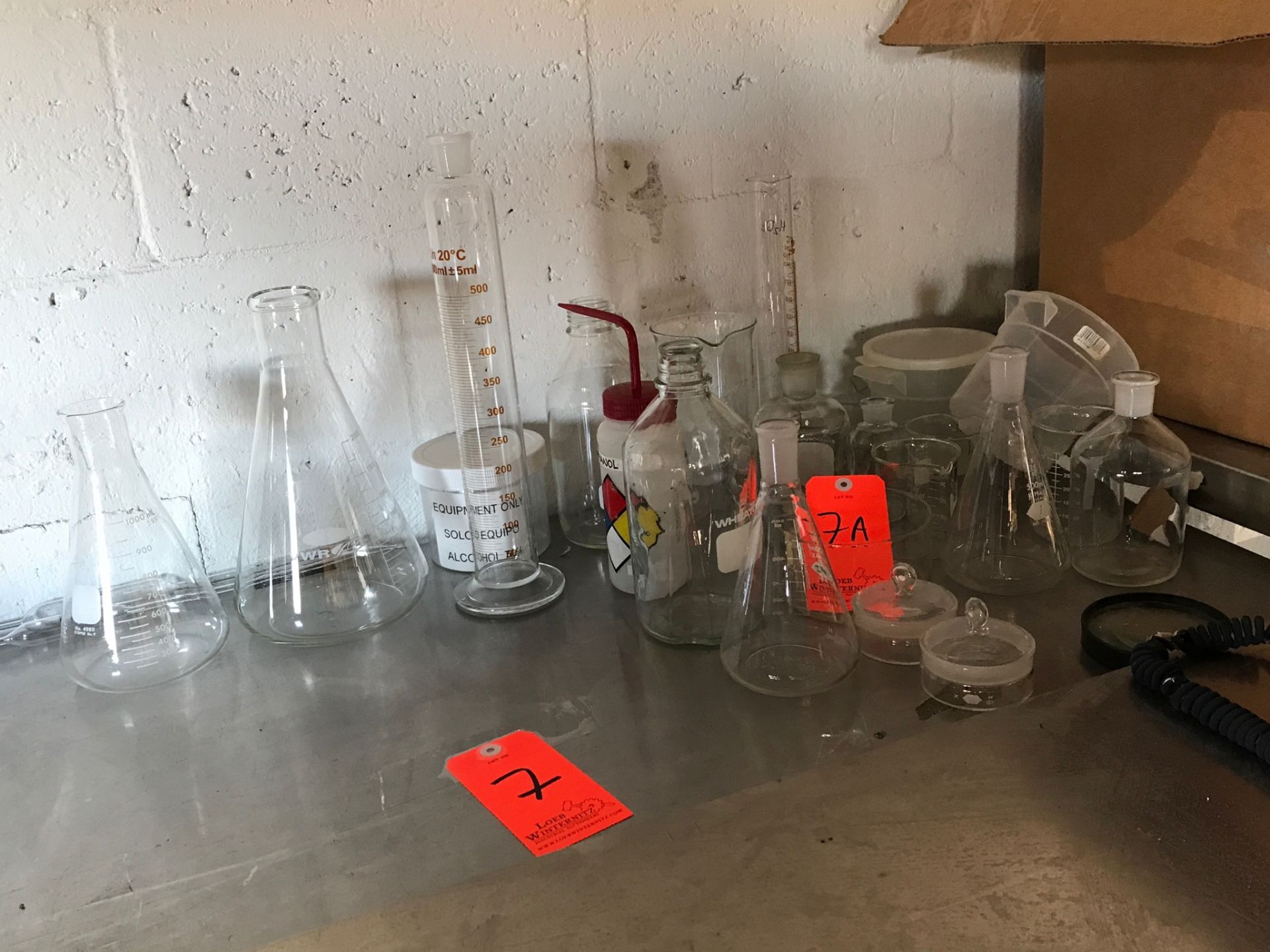 Lot Laboratory Glassware