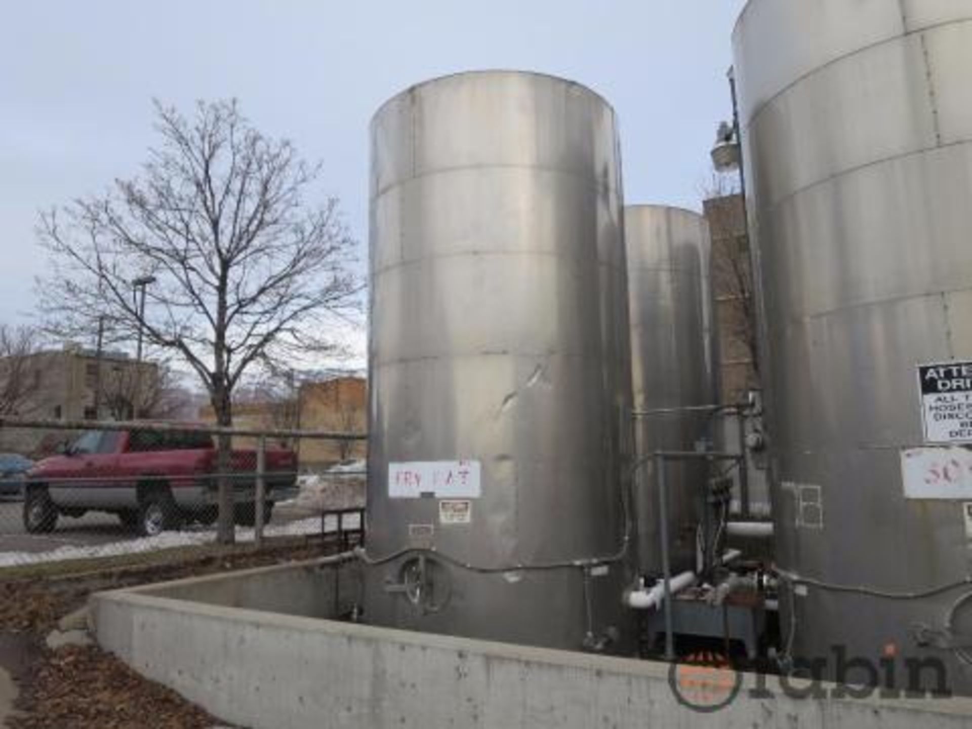 Stainless Tanks - Image 4 of 7