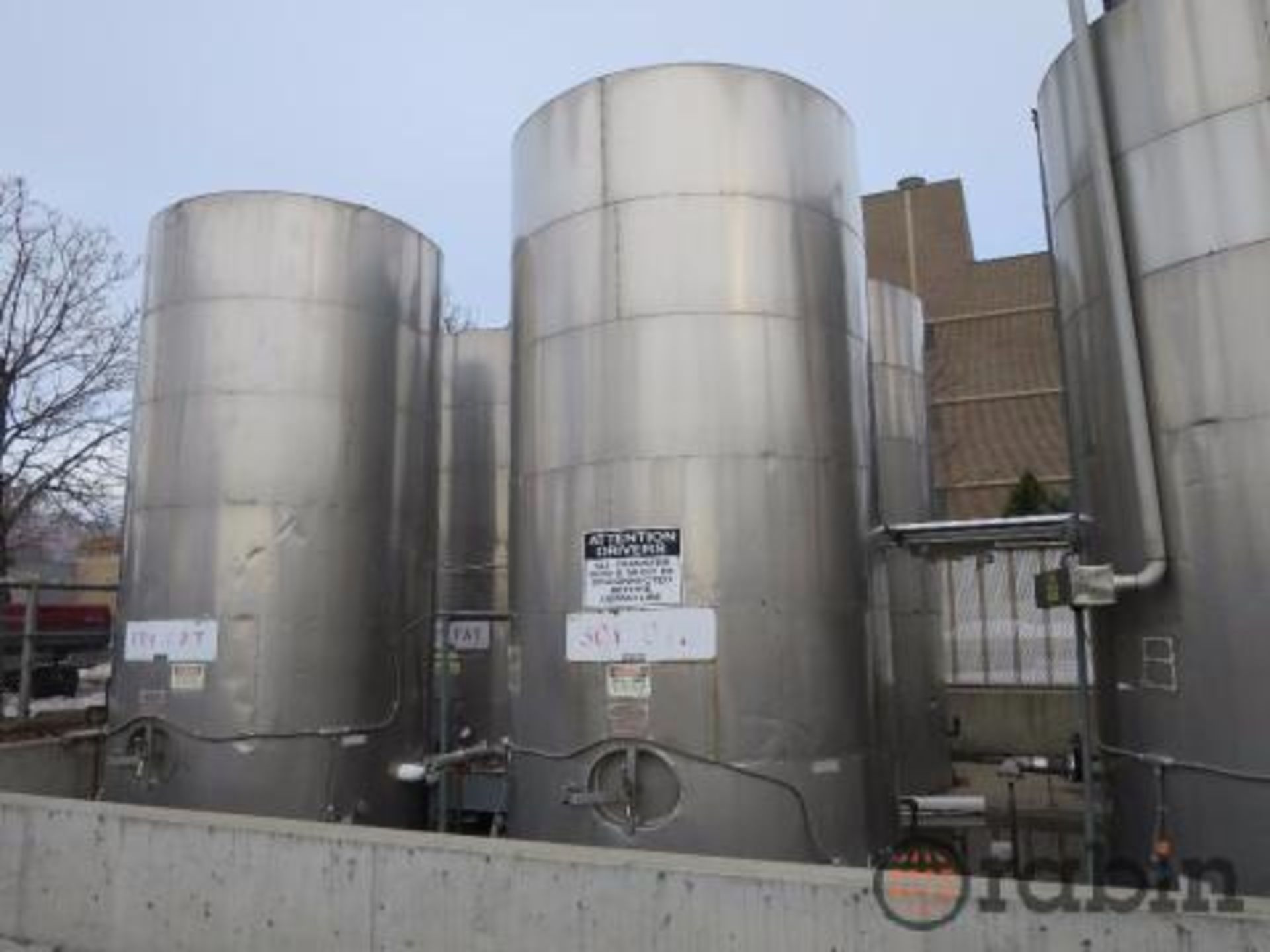 Stainless Tanks - Image 3 of 7