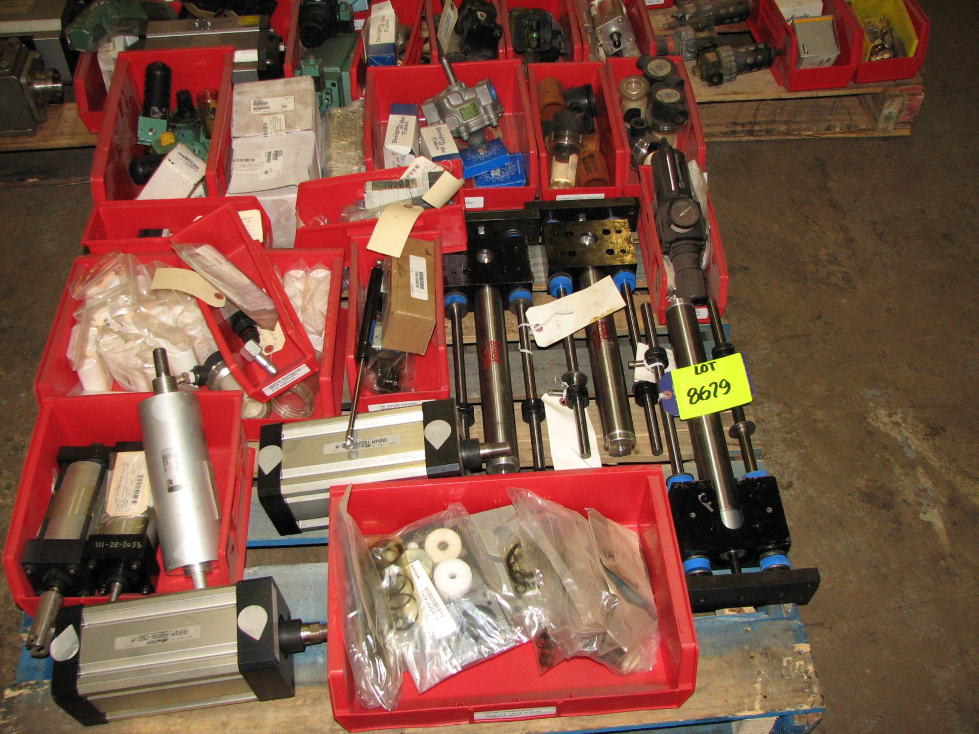 Lot of assorted pneumatics on (5) pallets [Franklin]