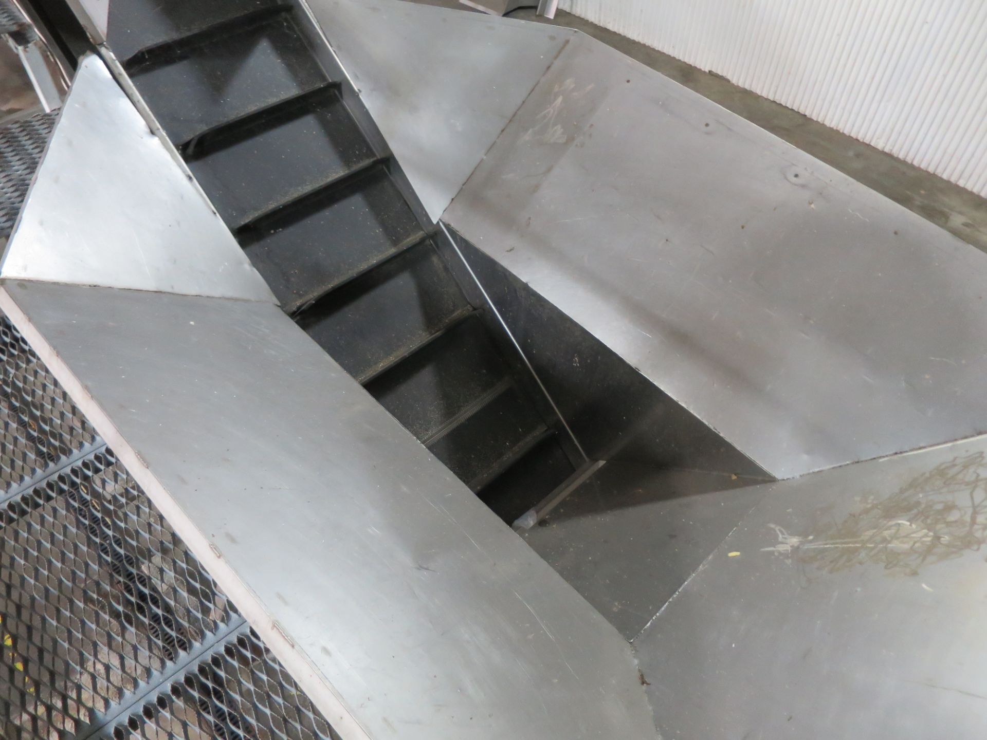 Inclined Conveyor - Image 3 of 3
