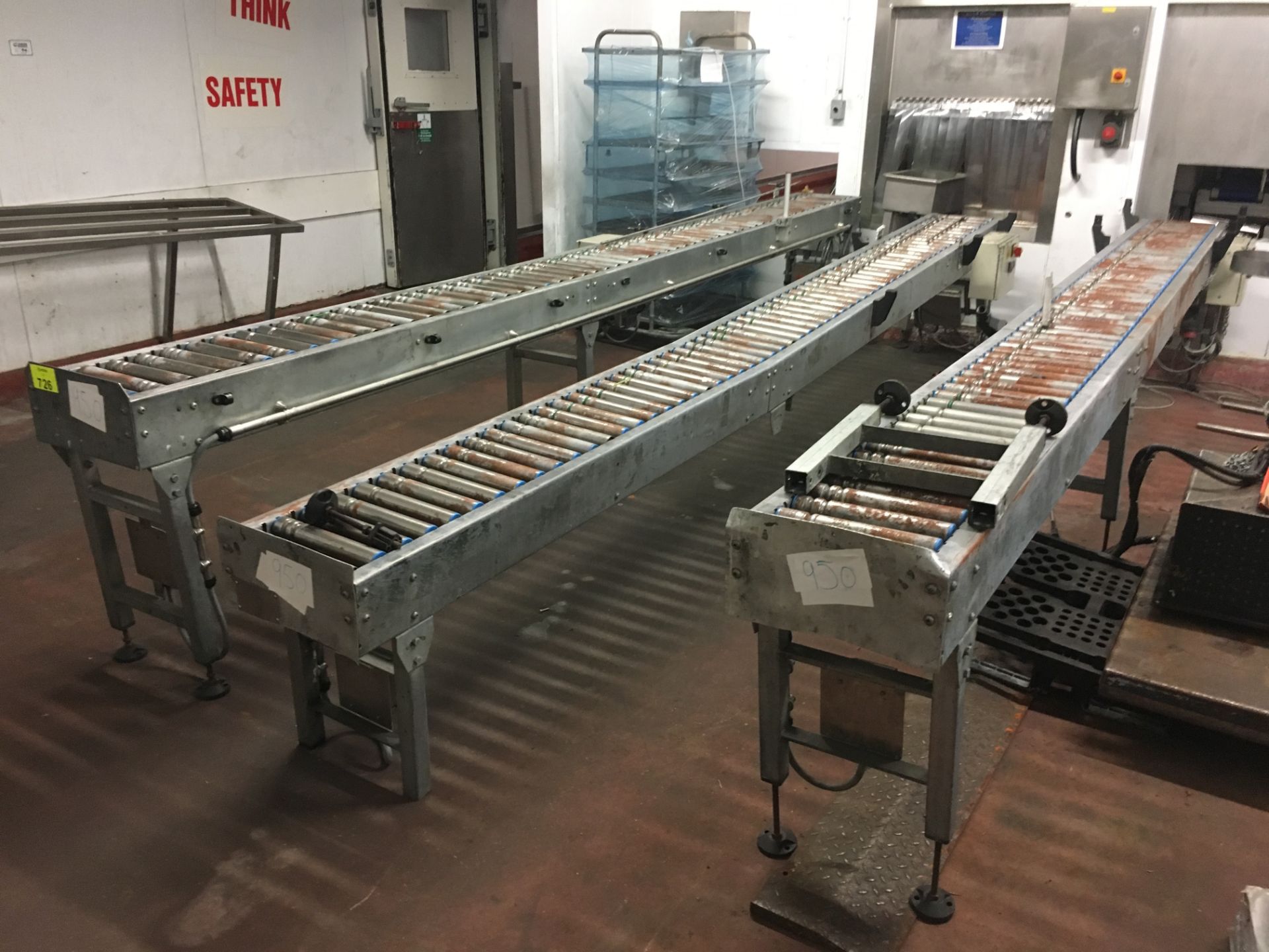 Power Roller Conveyors