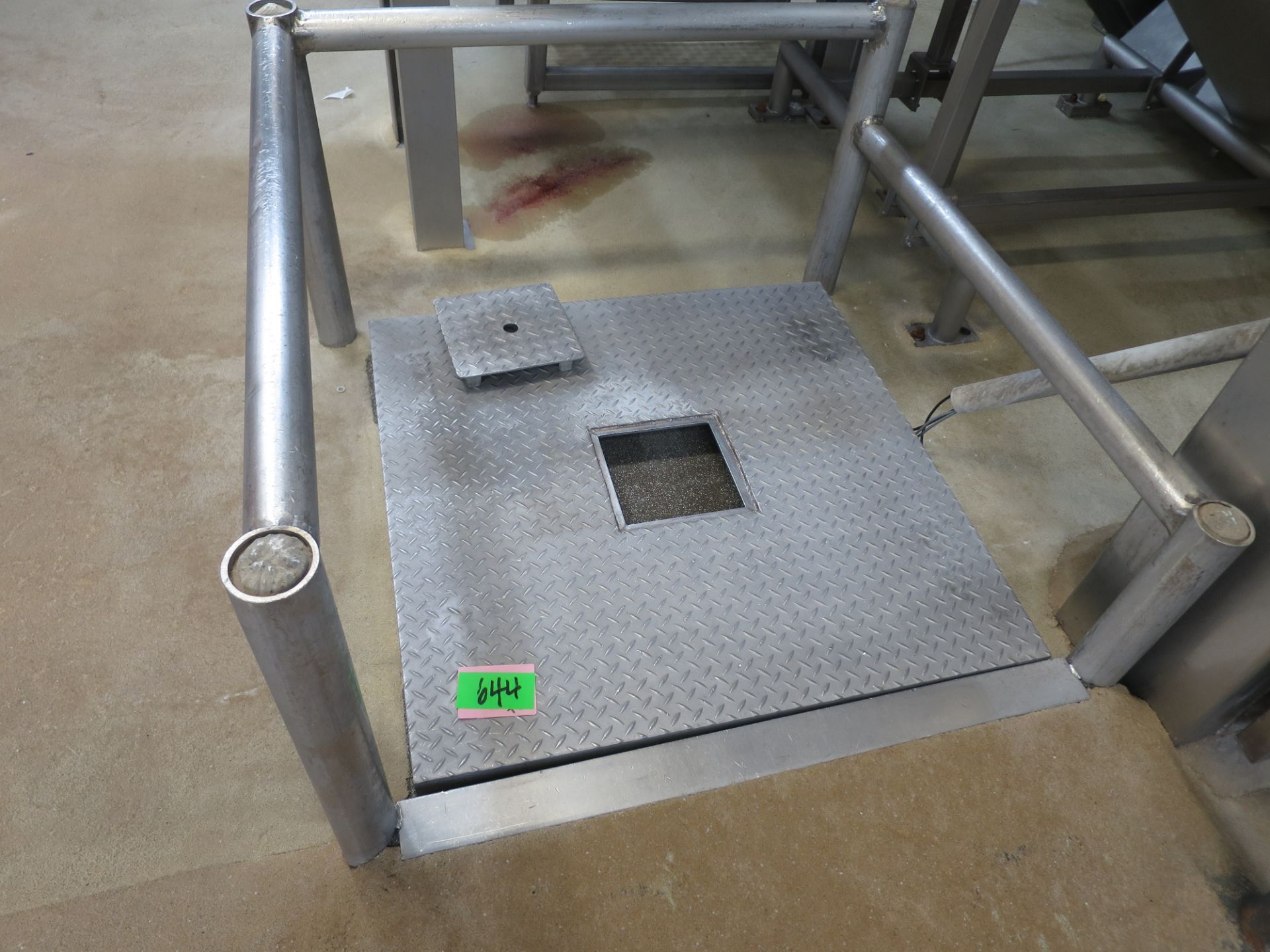 Floor Scales - Image 2 of 2