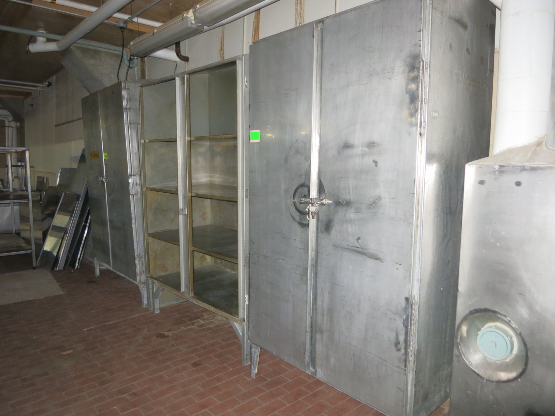 Storage cabinets - Image 2 of 3