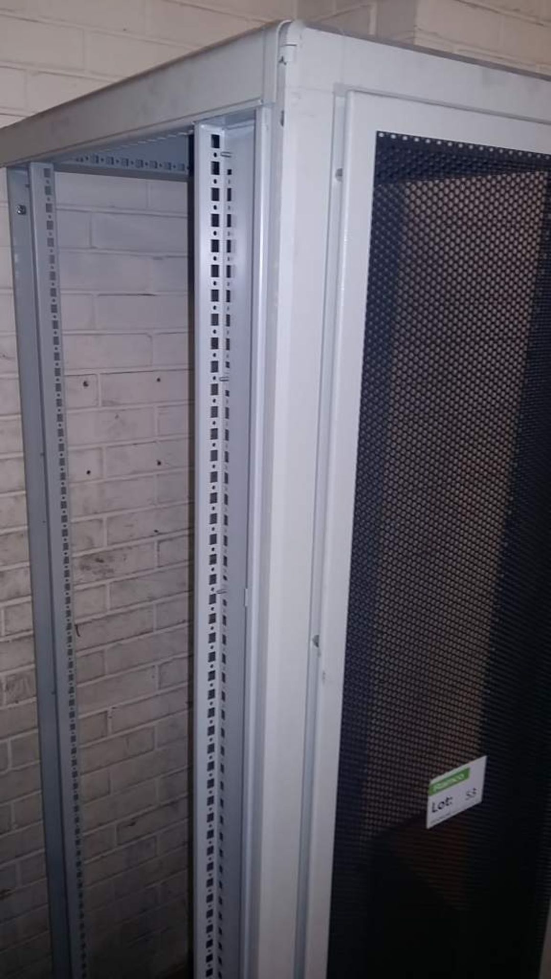 Server cabinet - Bild 2 aus 2