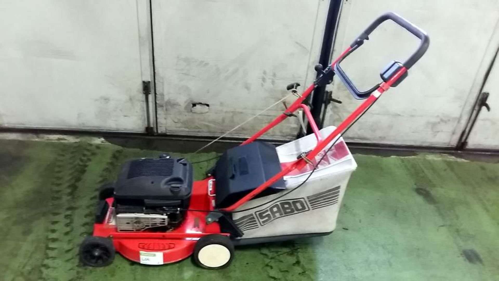 Sabo petrol lawn mower