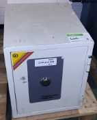 Pheonix 2000 Datacare safe (NO KEYS)