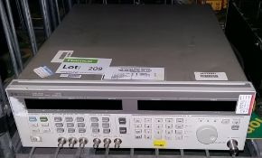 HP 83713A 1-20GHz Synthesized signal generator